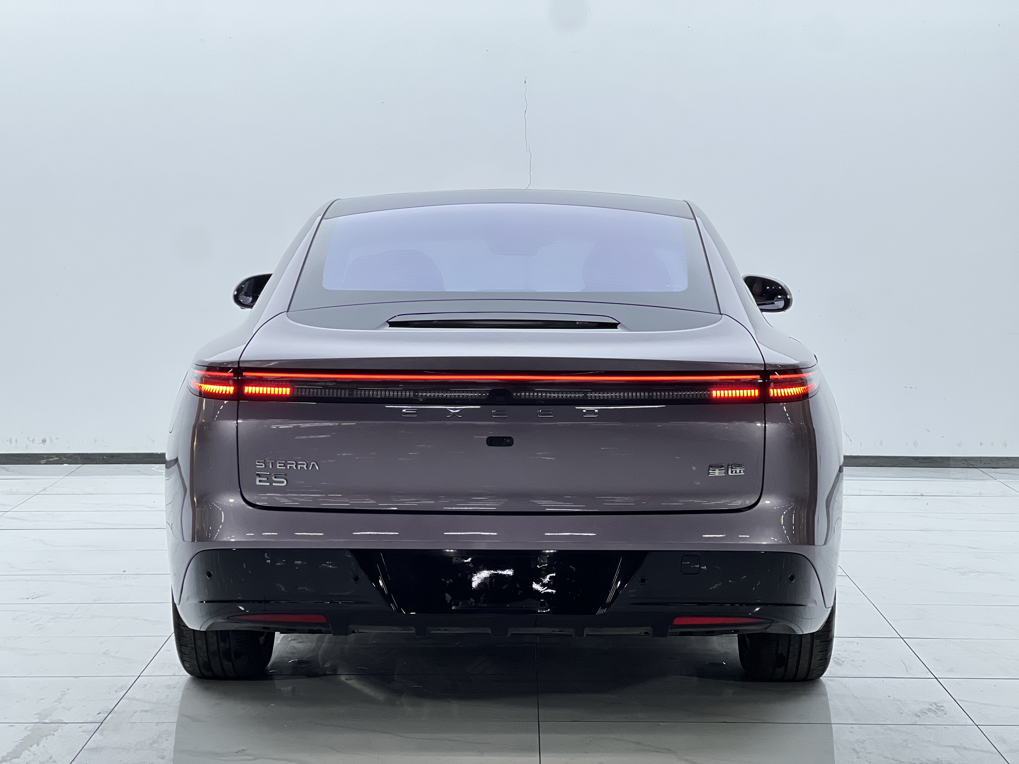 Exceed Stellar Era ES 2025 car image #4