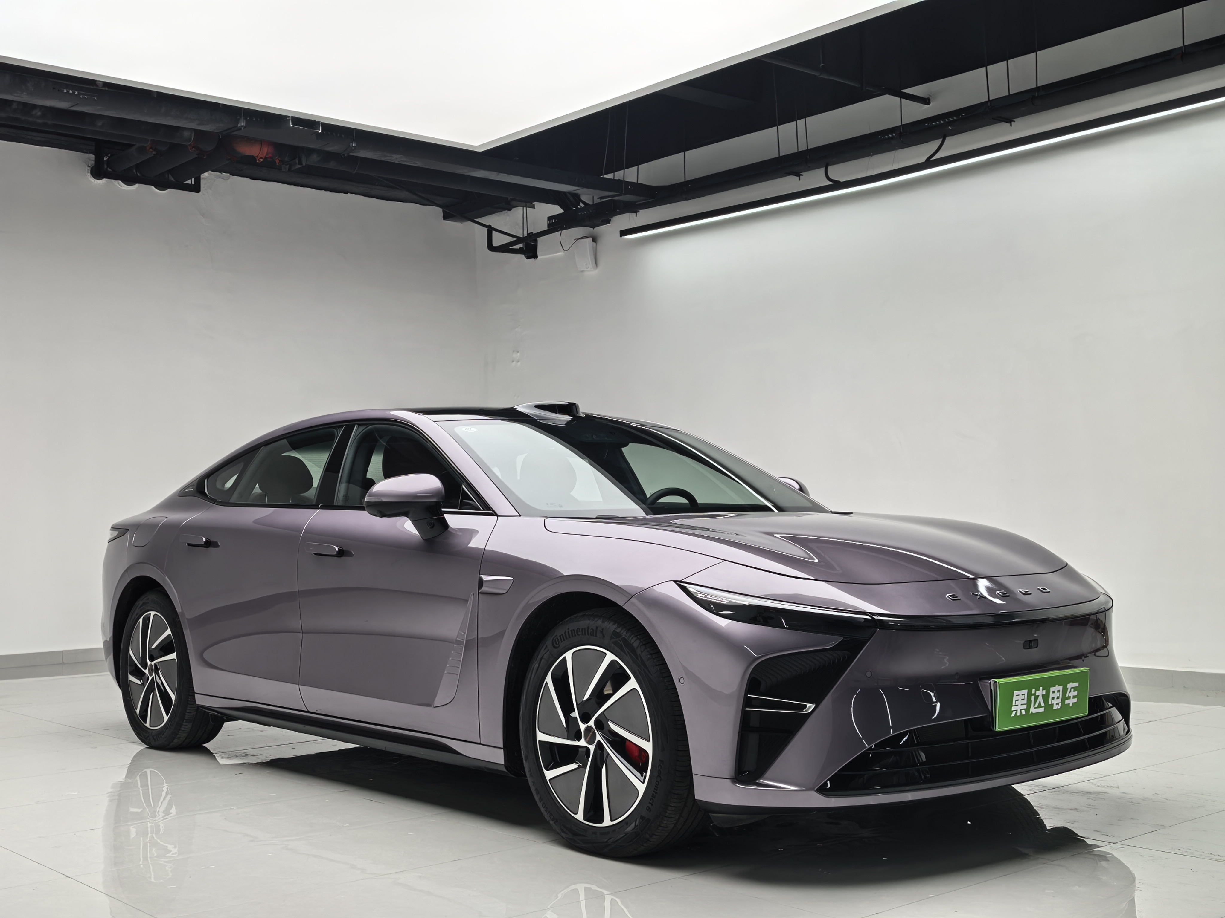 Exceed Stellar Era ES 2025 car image #4