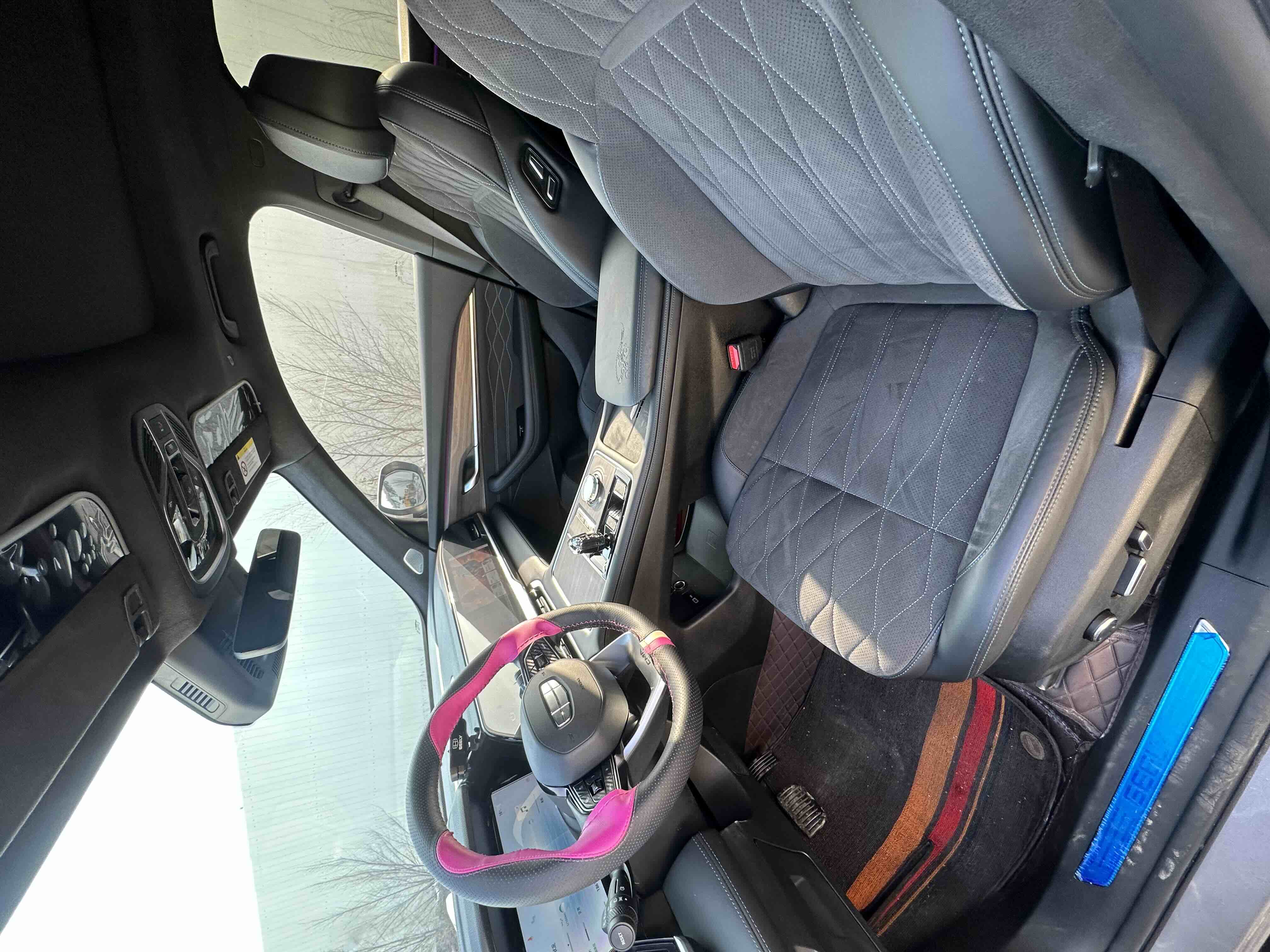 GEELY Monjaro 2025 imagem de carro #4