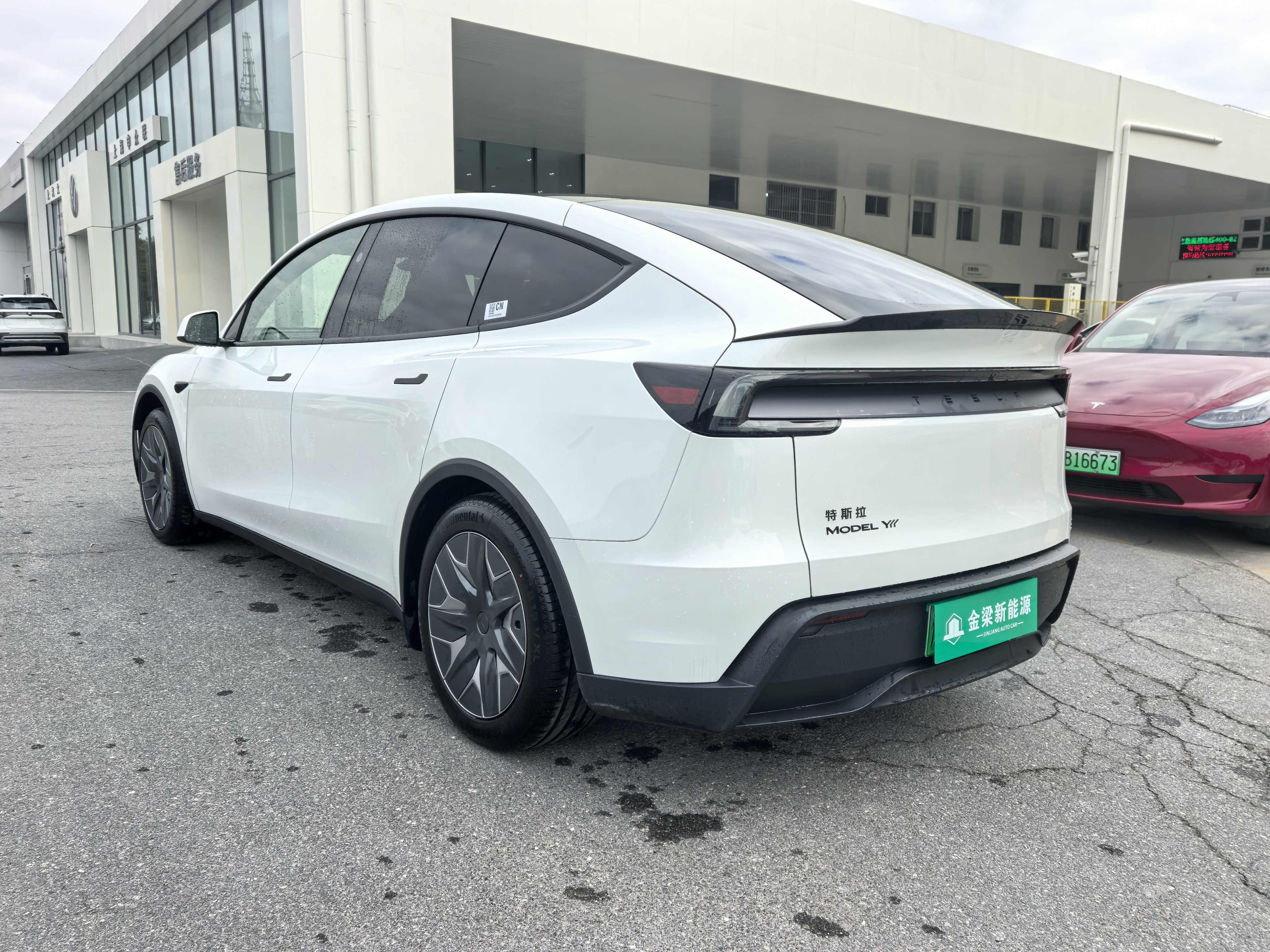 特斯拉 Model Y L 2025 汽车图片 #4
