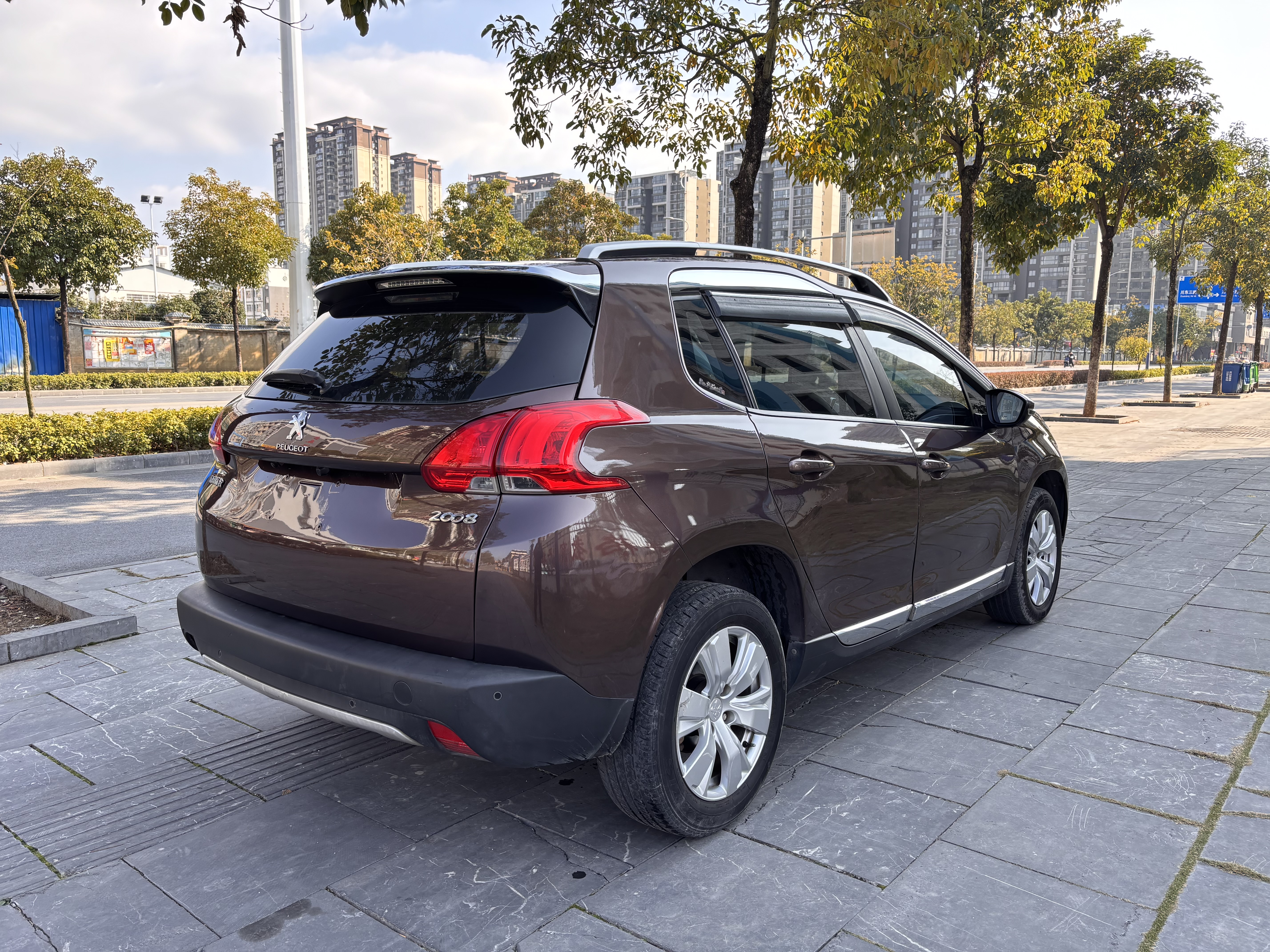 标致 标致2008 2015 汽车图片 #4