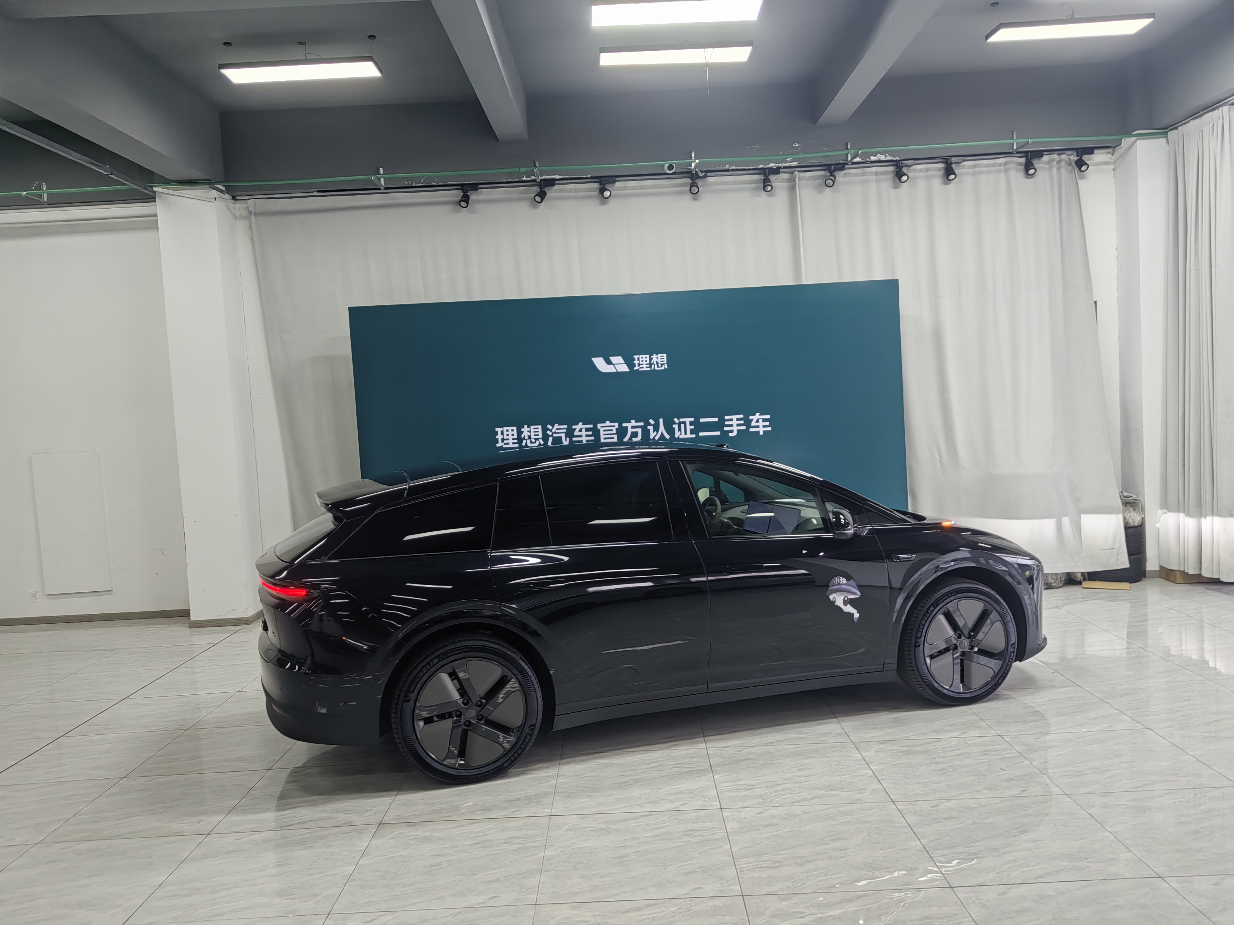 Li 2025 #4 Li 2025 car image #4