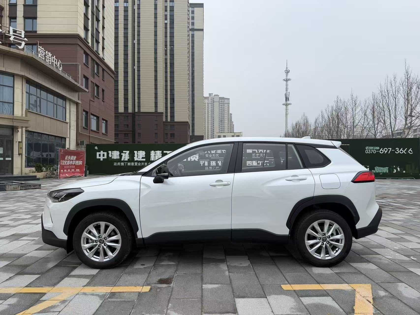 Toyota Corolla Cross 2026 #4 Toyota Corolla Cross 2026 car image #4
