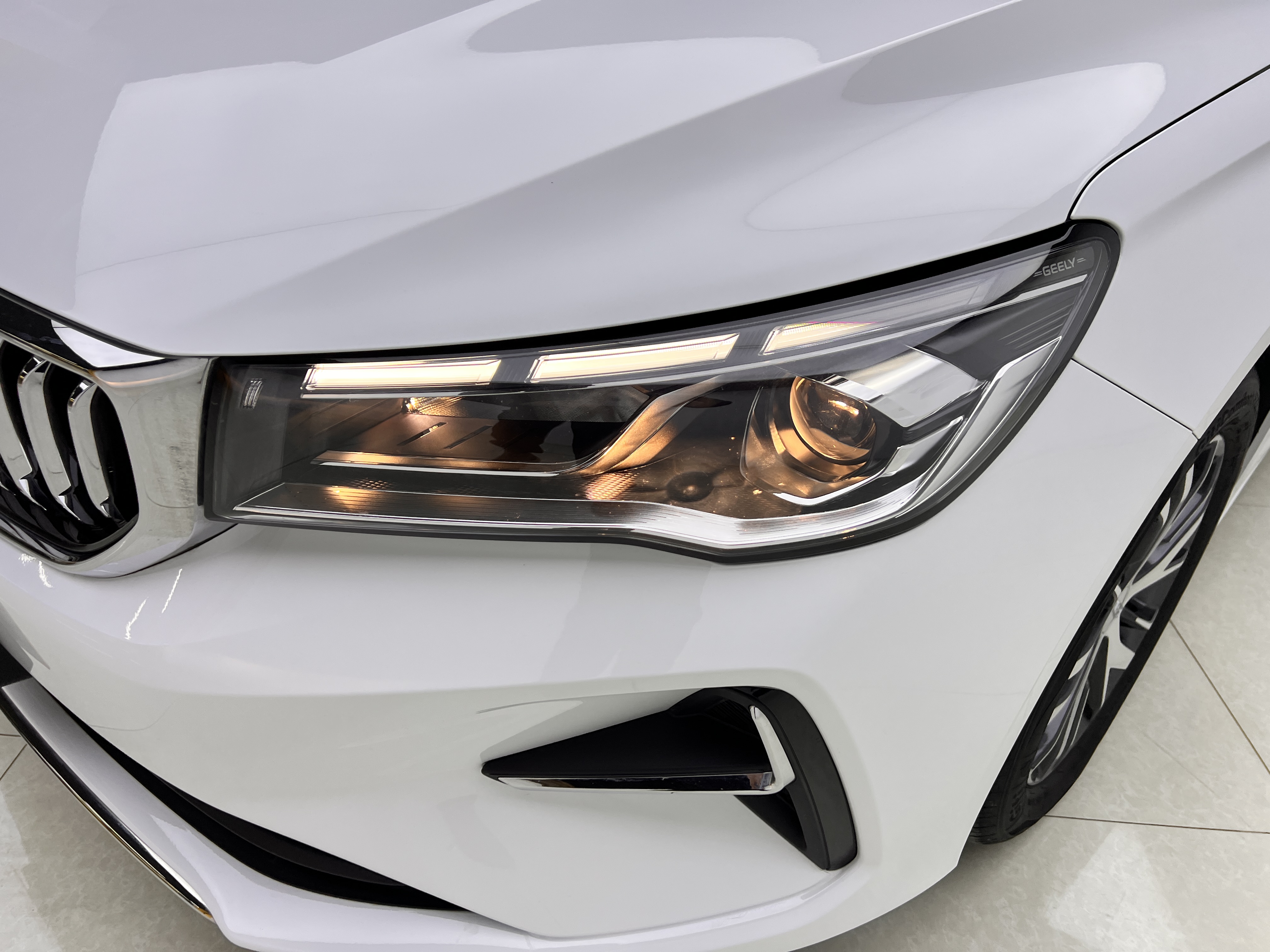 GEELY 2025 car image #4