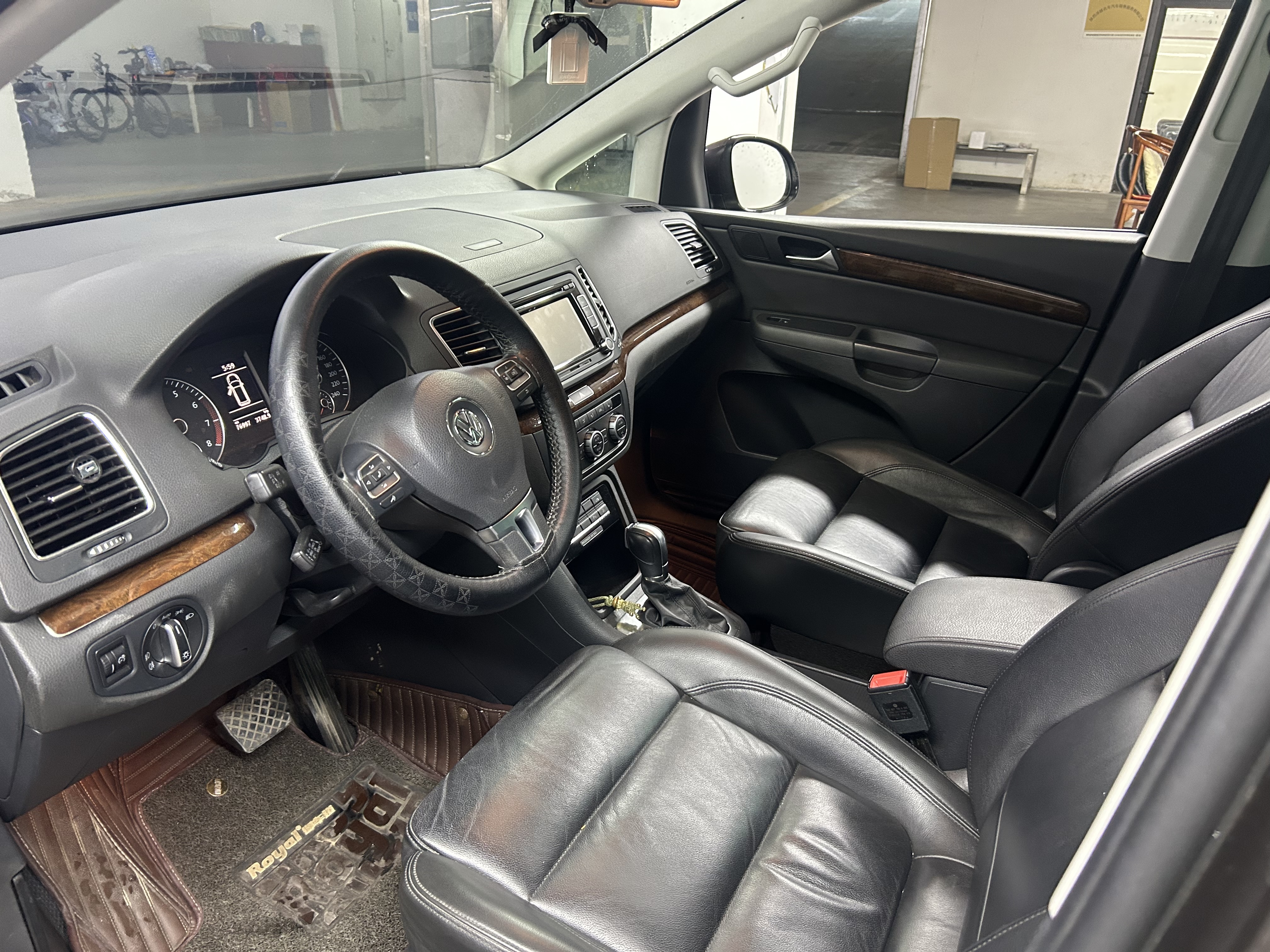 Volkswagen Sharan 2017 صورة سيارة #4