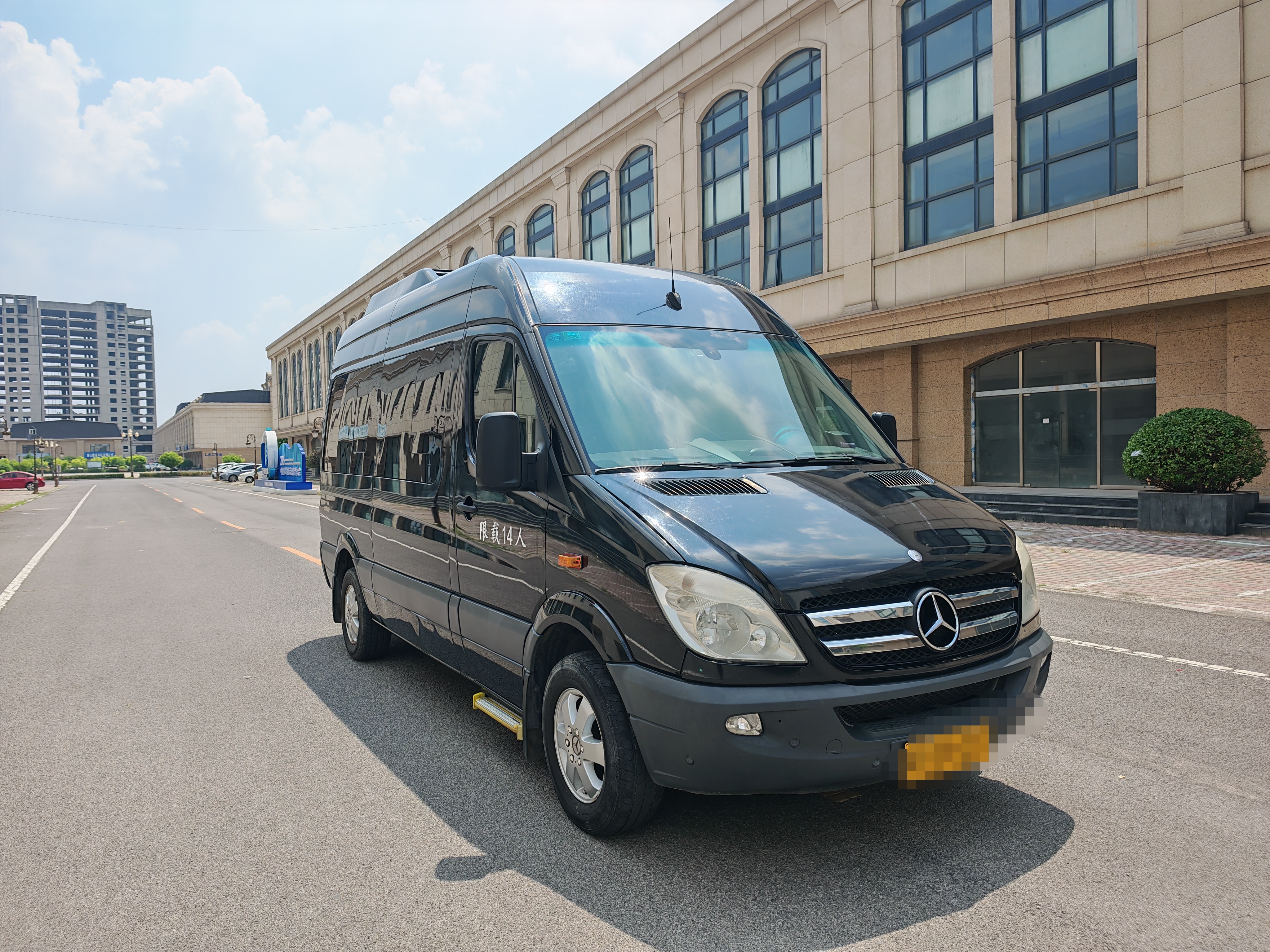 Mercedes-Benz Sprinter 2014 car image #4