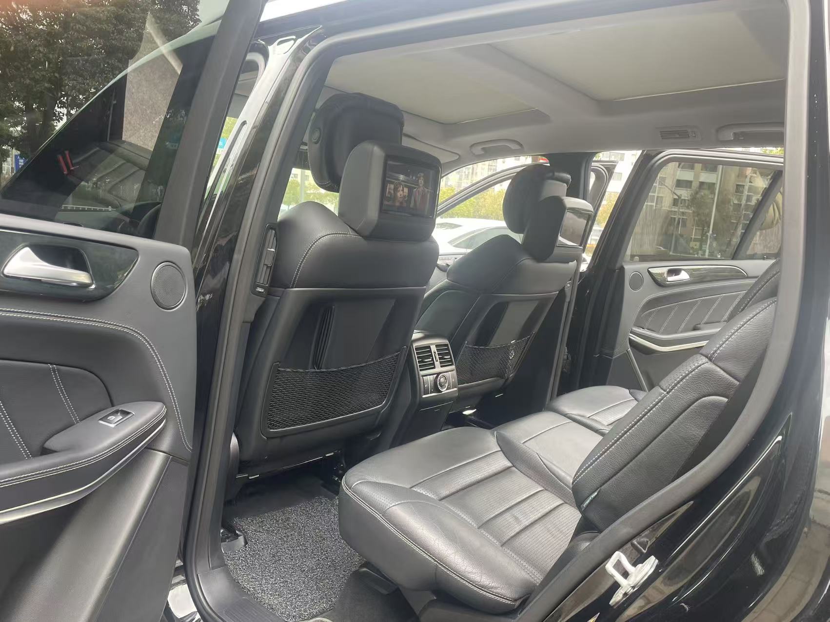 Mercedes-Benz GL AMG 2016 immagine di auto #4