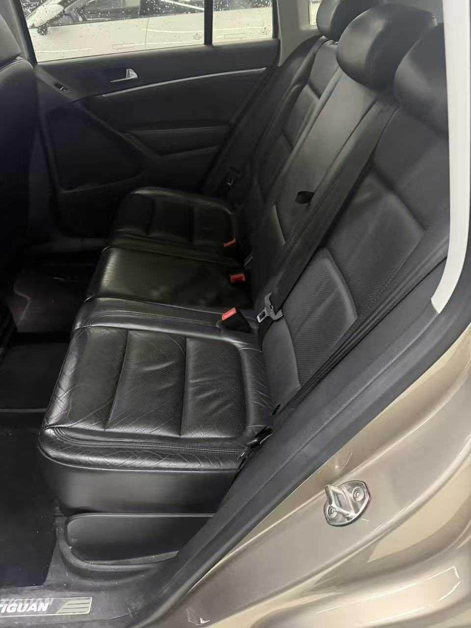 Volkswagen Tiguan 2016 car image #4