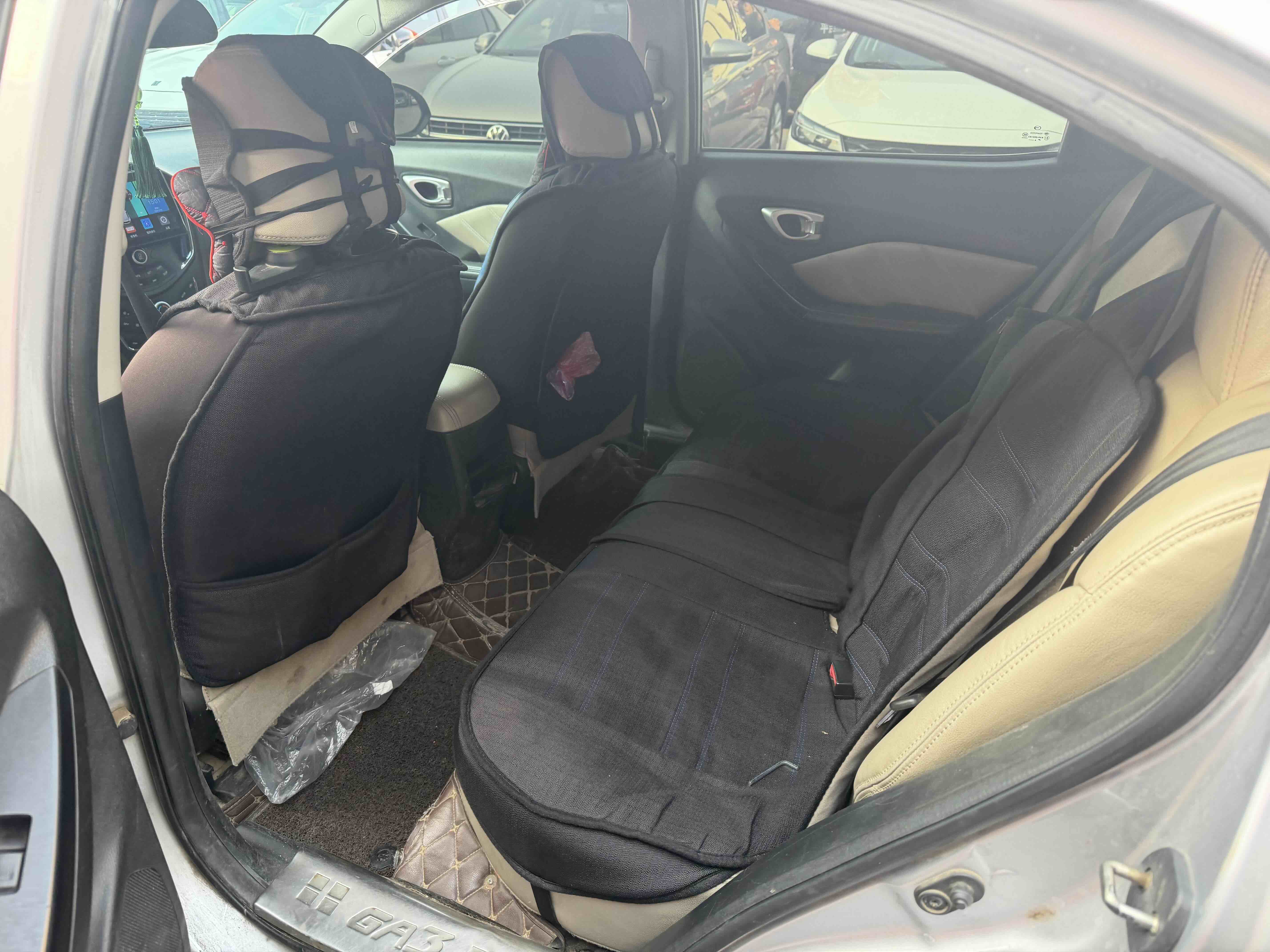 GAC Trumpchi GA3S 2014 #4 GAC Trumpchi GA3S 2014 imagem de carro #4