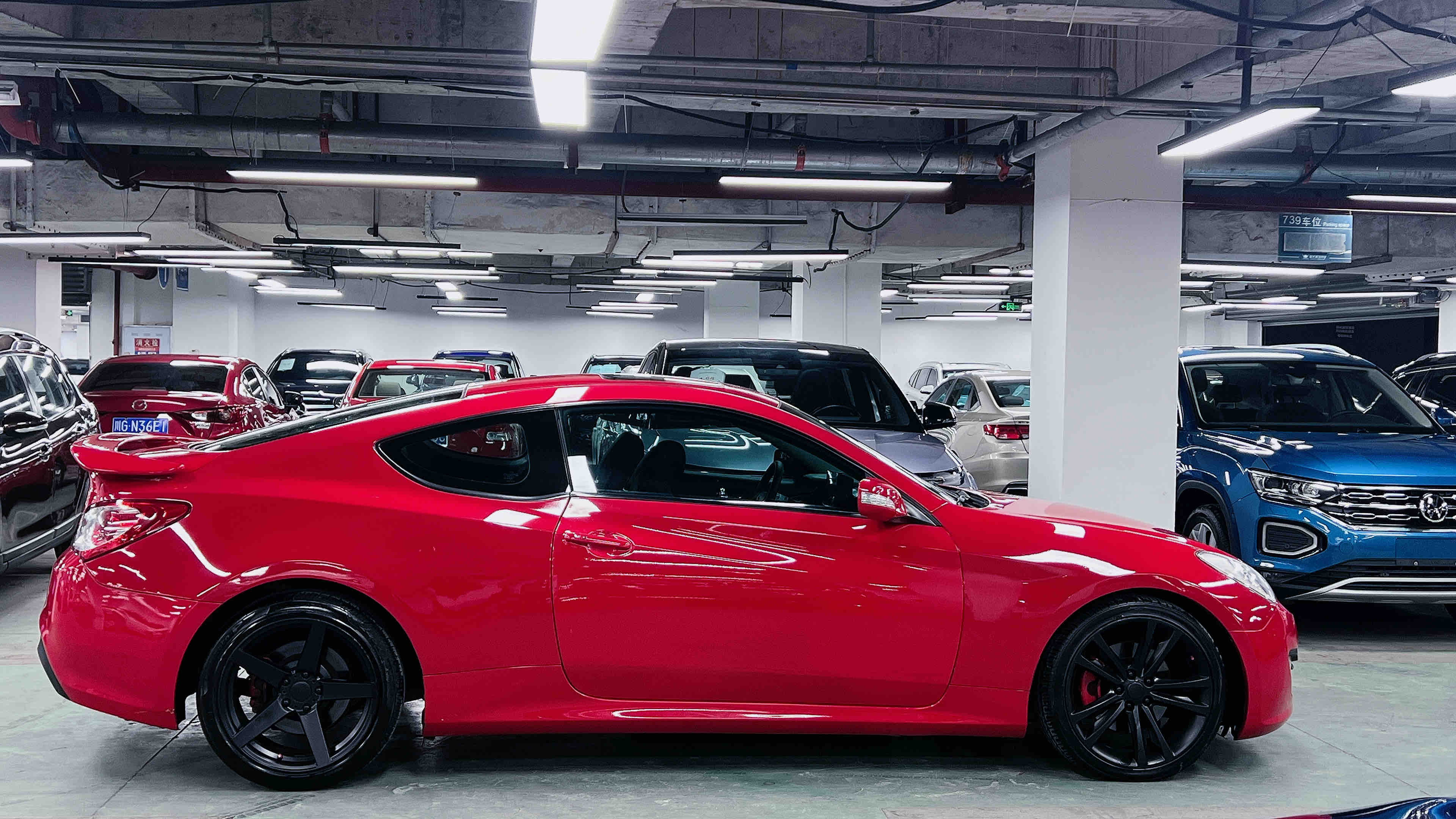 Hyundai Rohens-Coupe 2011 car image #4