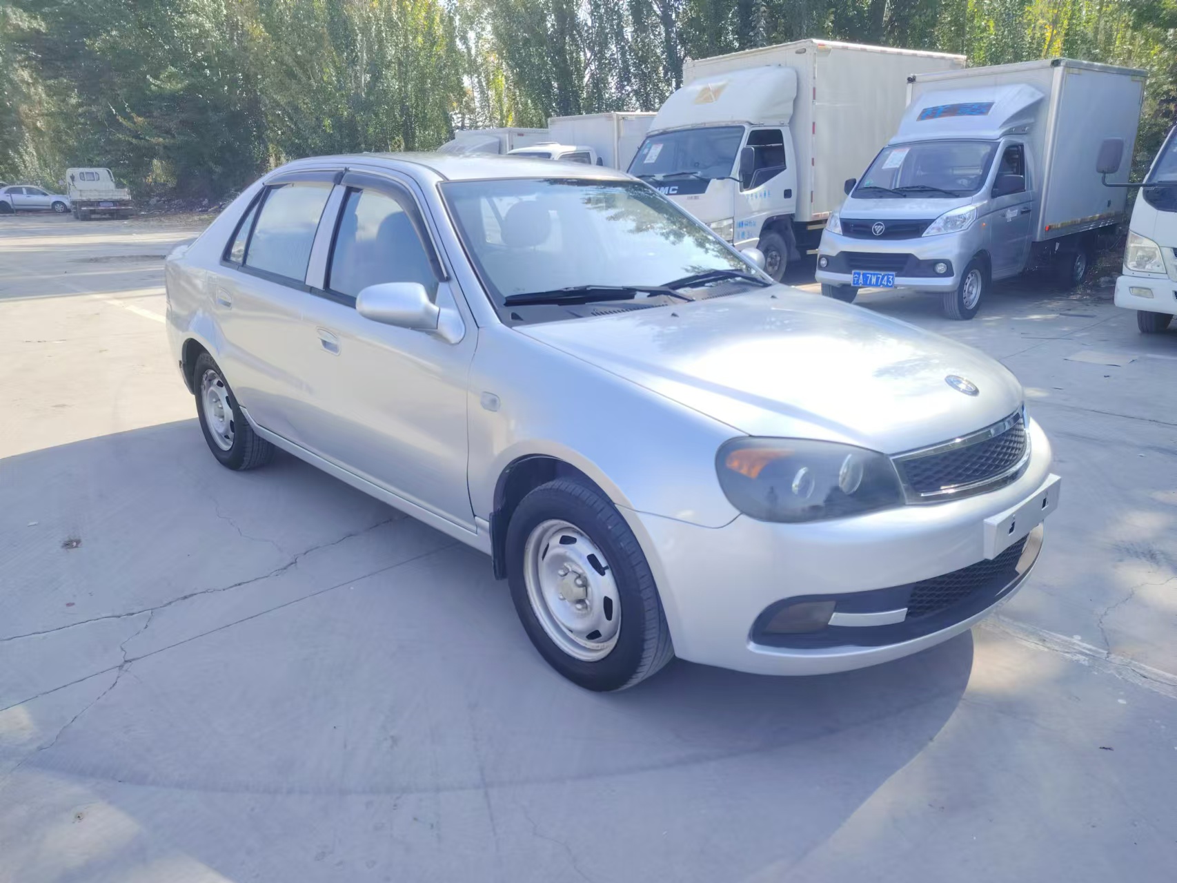 GEELY SC3 2013 car image #4