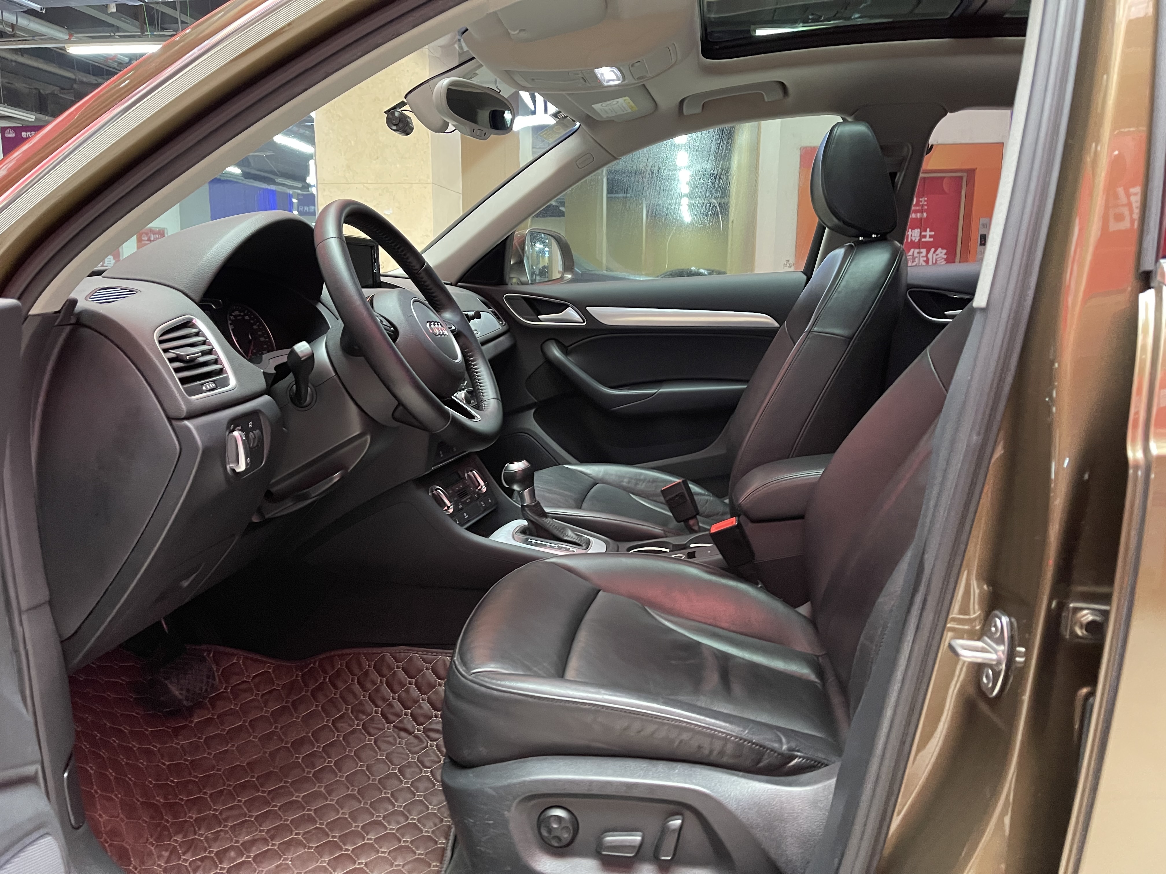 Audi Q3 2015 immagine di auto #4