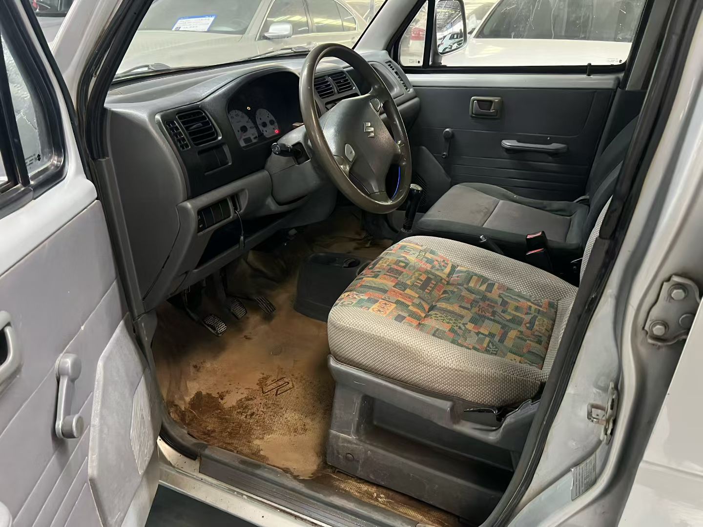 Suzuki Wagon R 2012 صورة سيارة #4