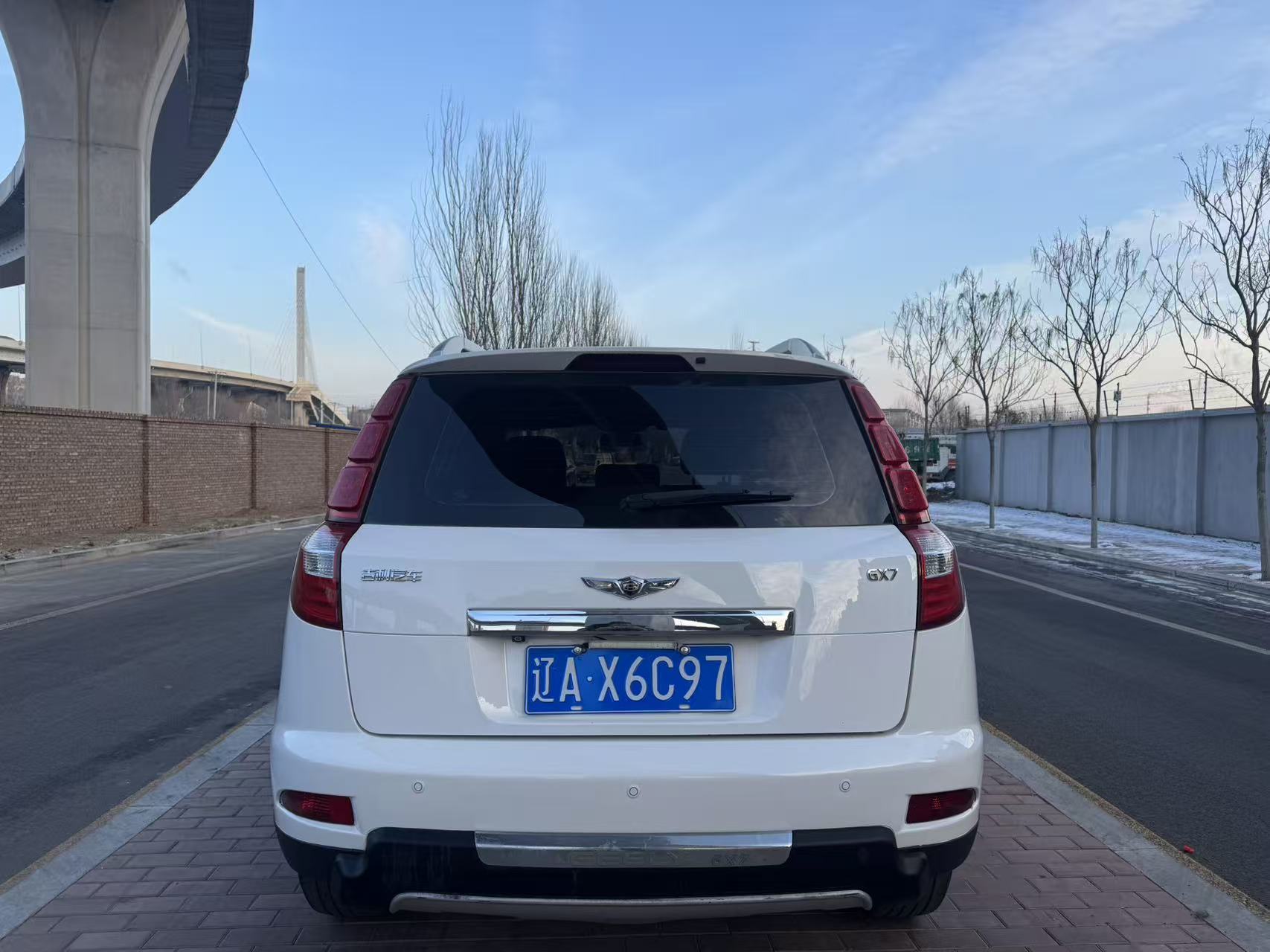 GEELY GX7 2015 car image #4