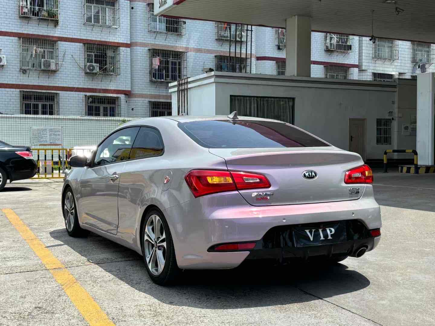 起亚 速迈 2014 汽车图片 #4