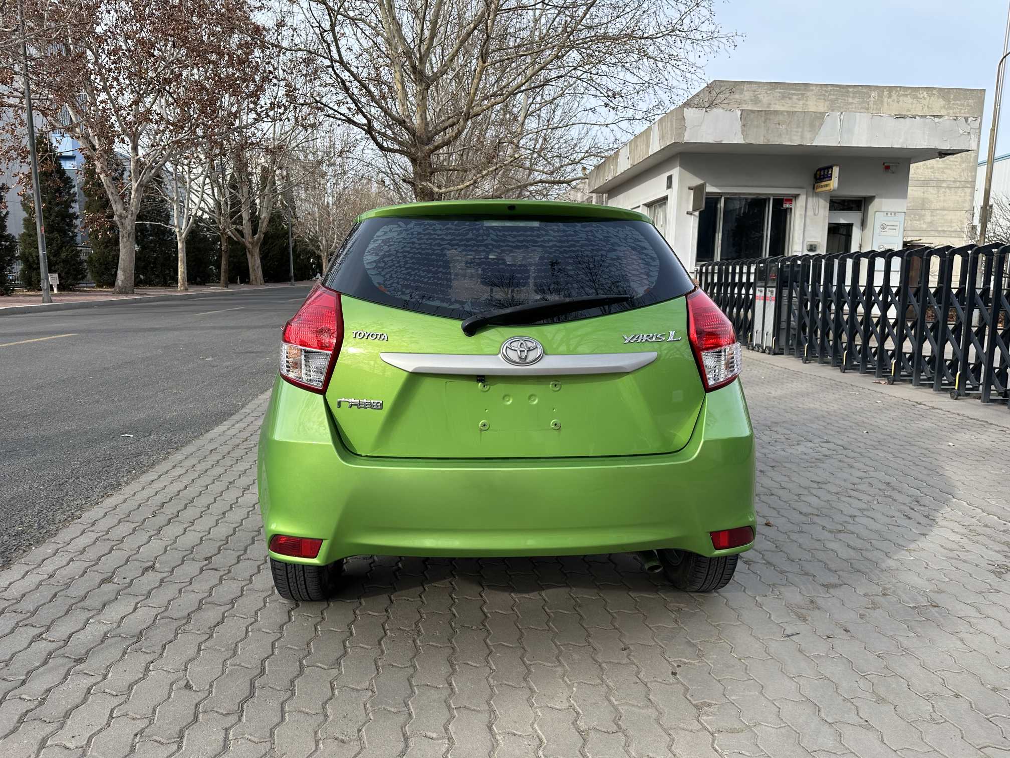 Yaris L Zhixuan 2015 #4 Yaris L Zhixuan 2015 car image #4