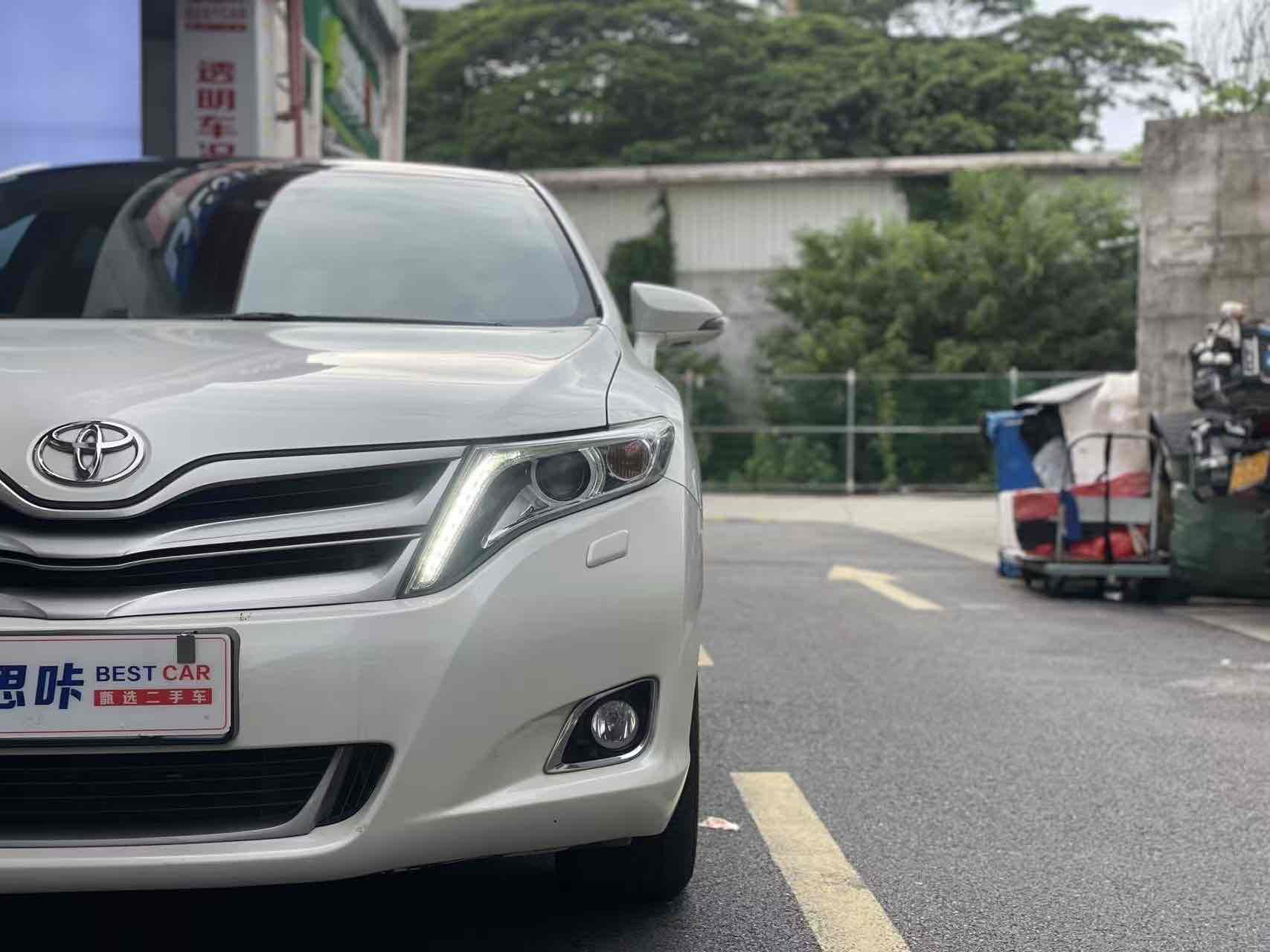 Toyota 2014 car image #4