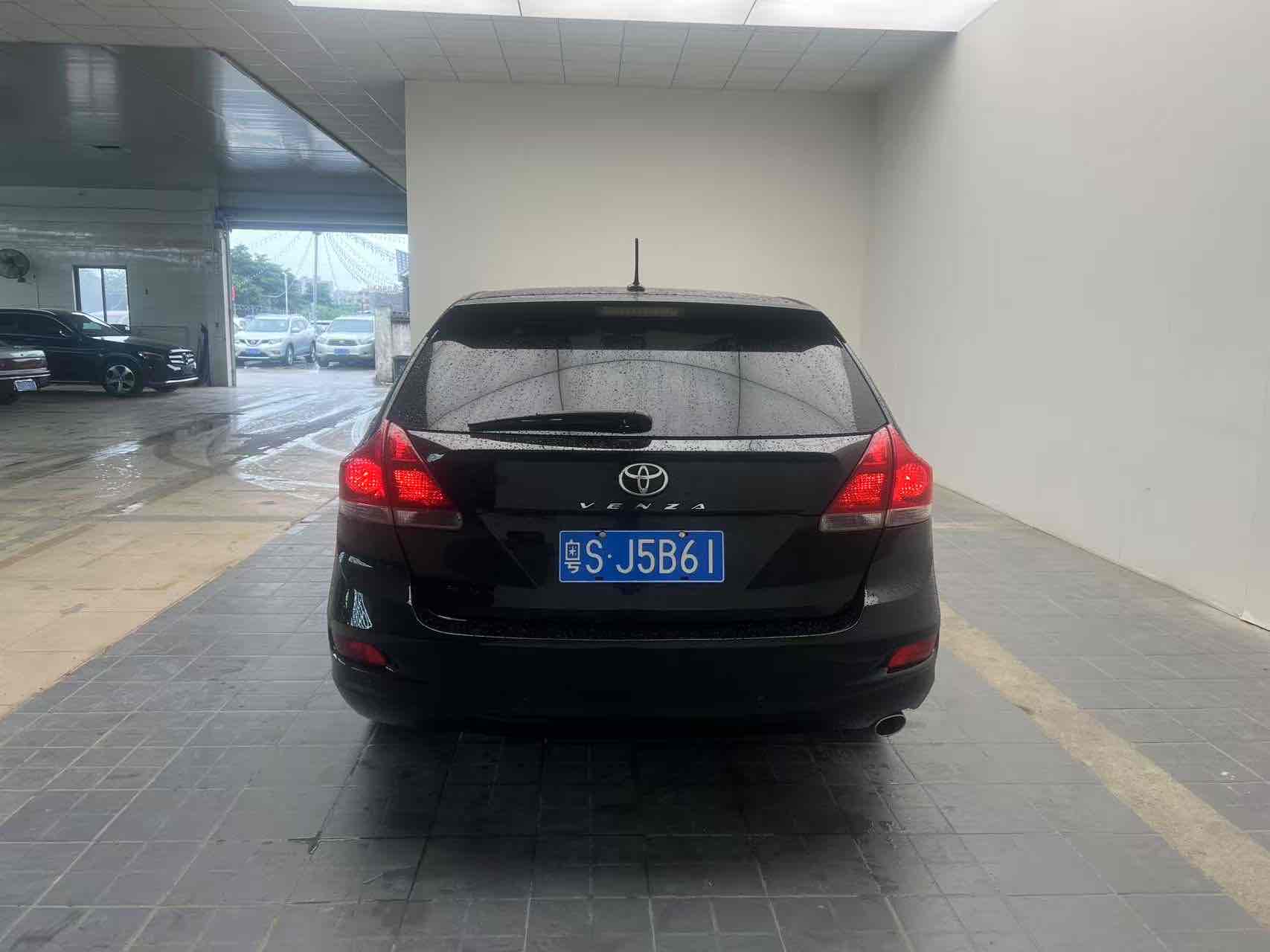 Toyota 2013 #4 Toyota 2013 car image #4