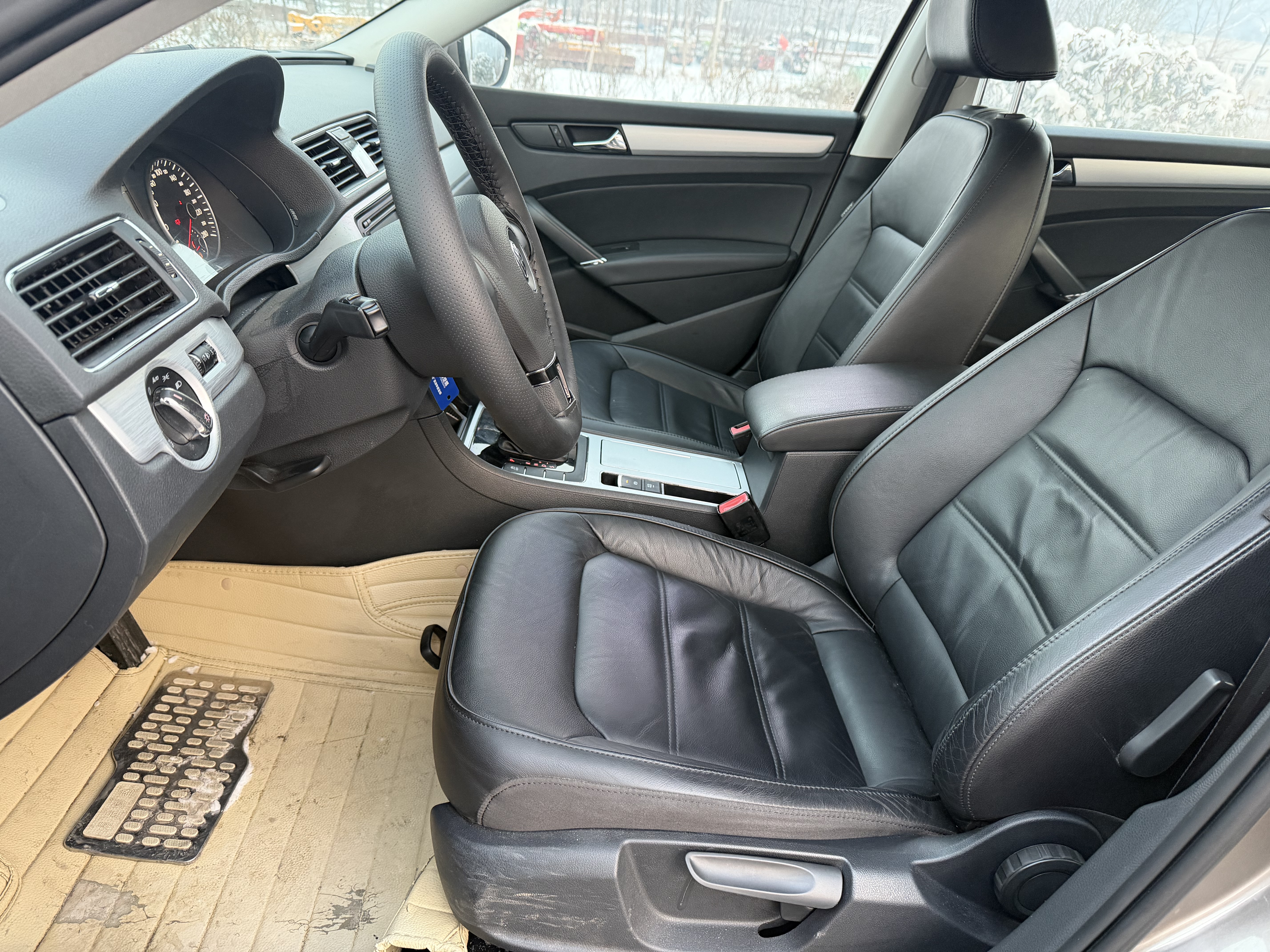 Volkswagen Passat 2014 immagine di auto #4