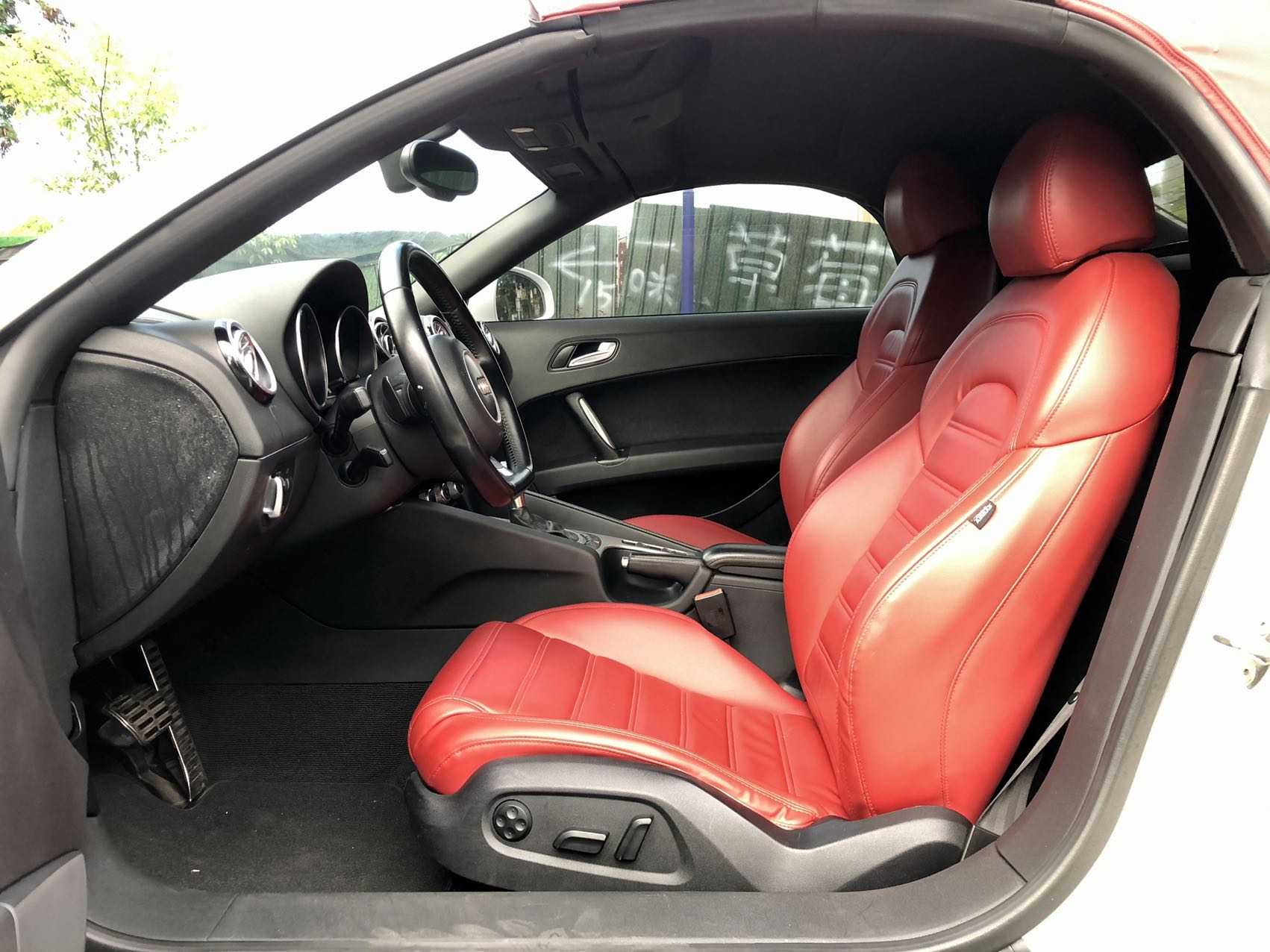 Audi TT 2014 car image #4