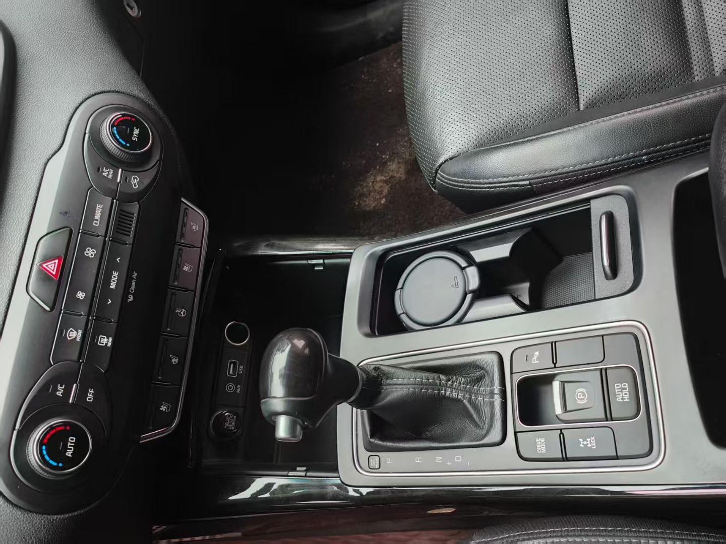 Kia Sorento 2016 immagine di auto #4