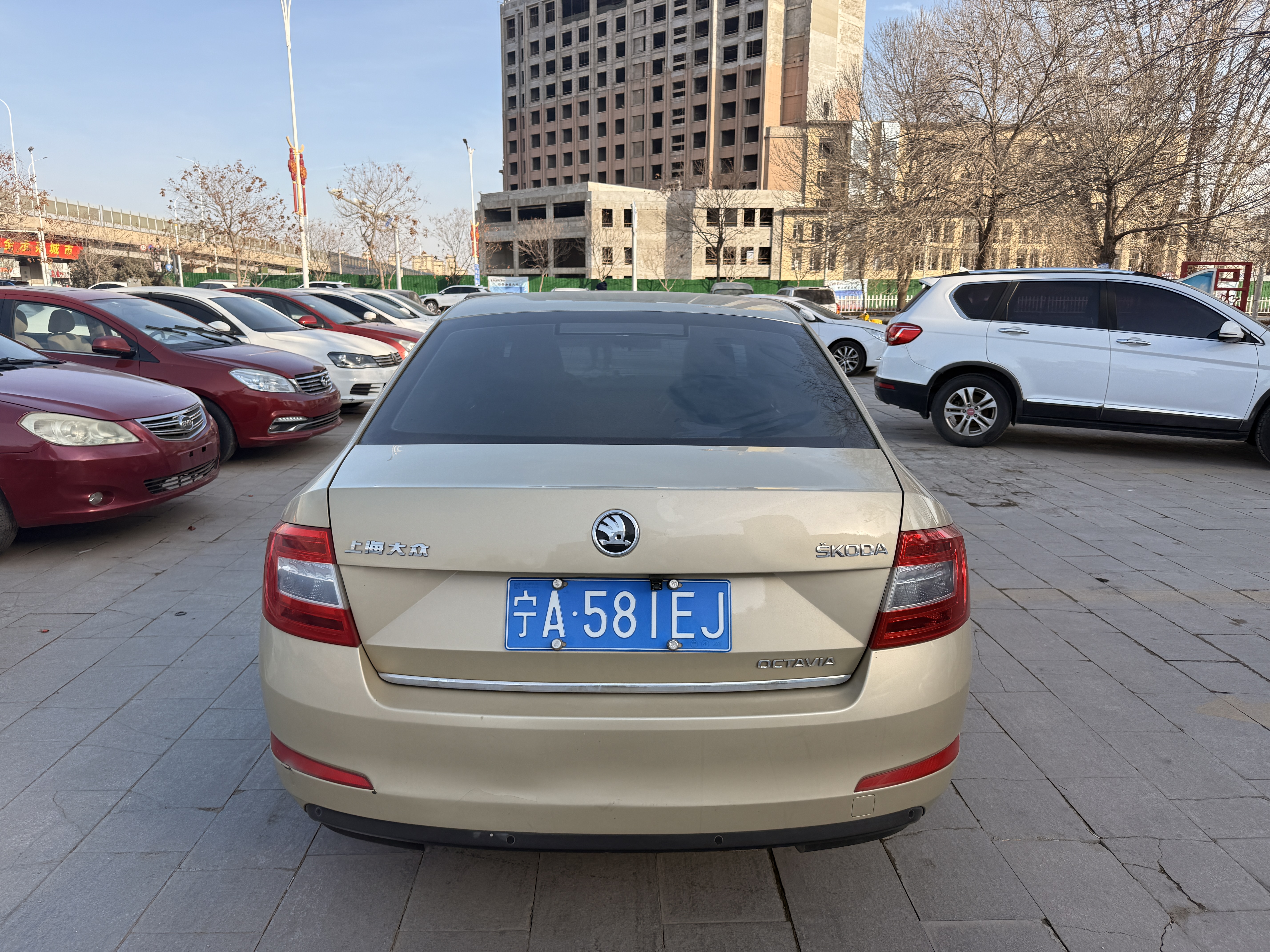 Skoda Octavia 2015 car image #4