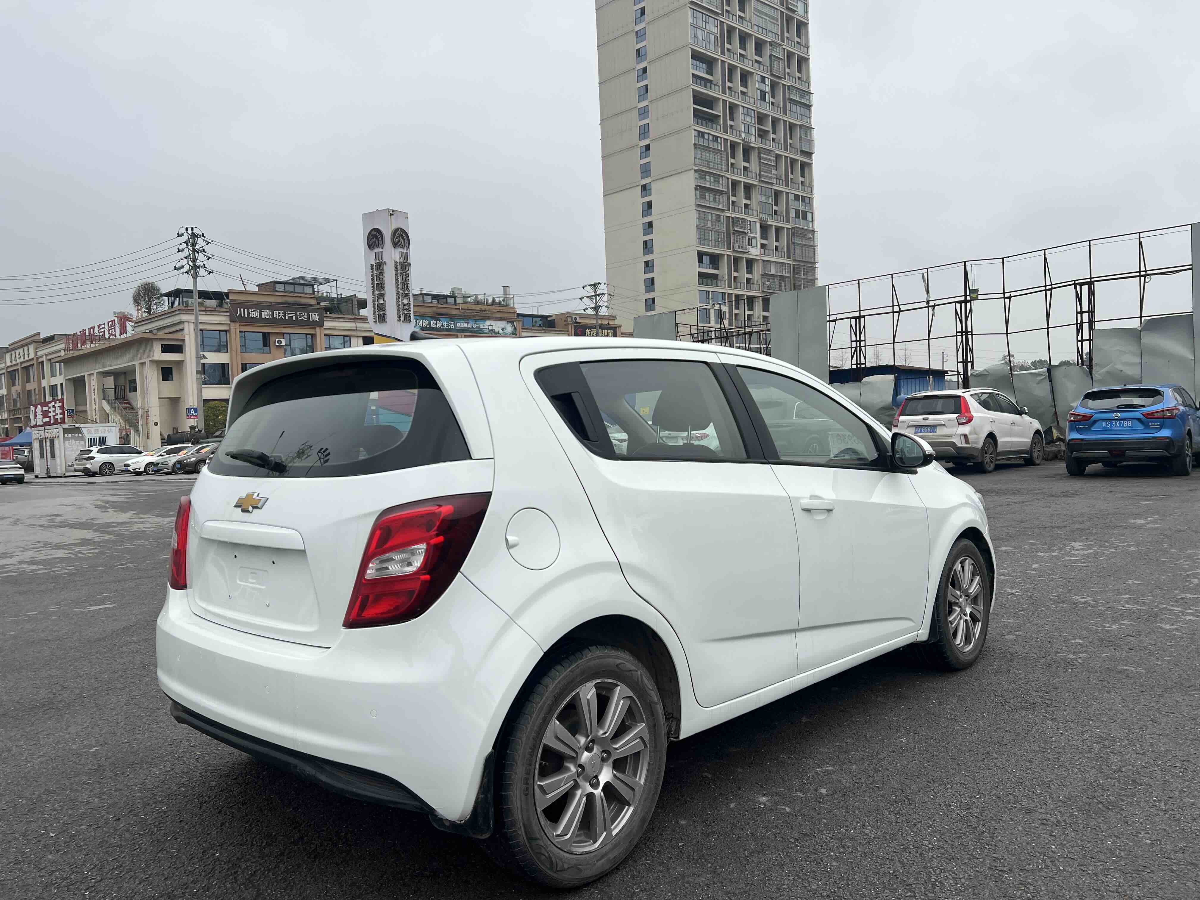 雪佛兰 爱唯欧 2014 汽车图片 #4