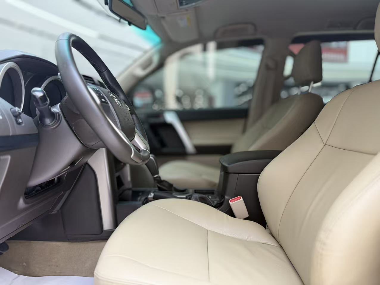 Toyota Prado (Imported) 2012 car image #4