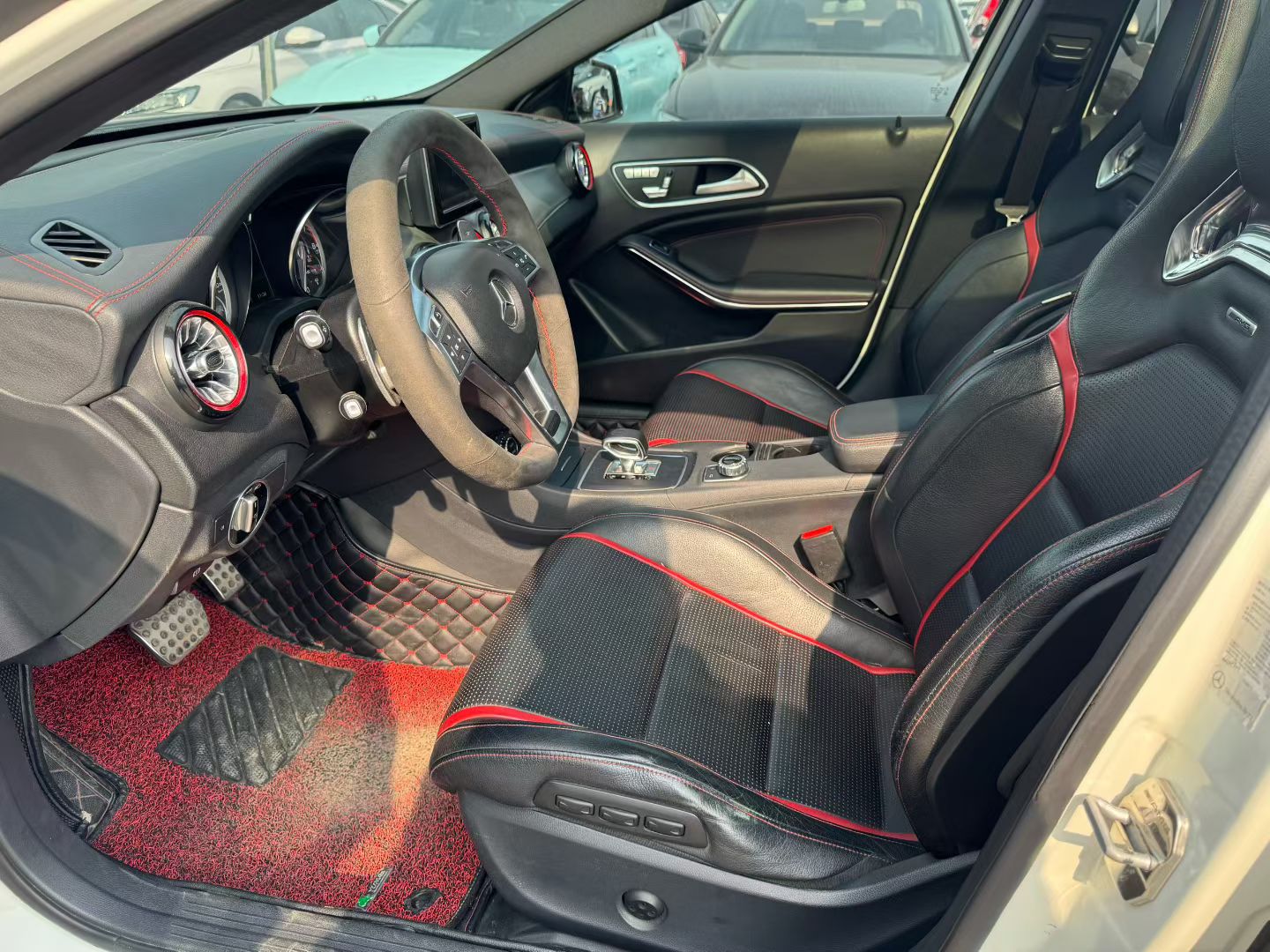 Mercedes-Benz GLA AMG 2016 car image #4