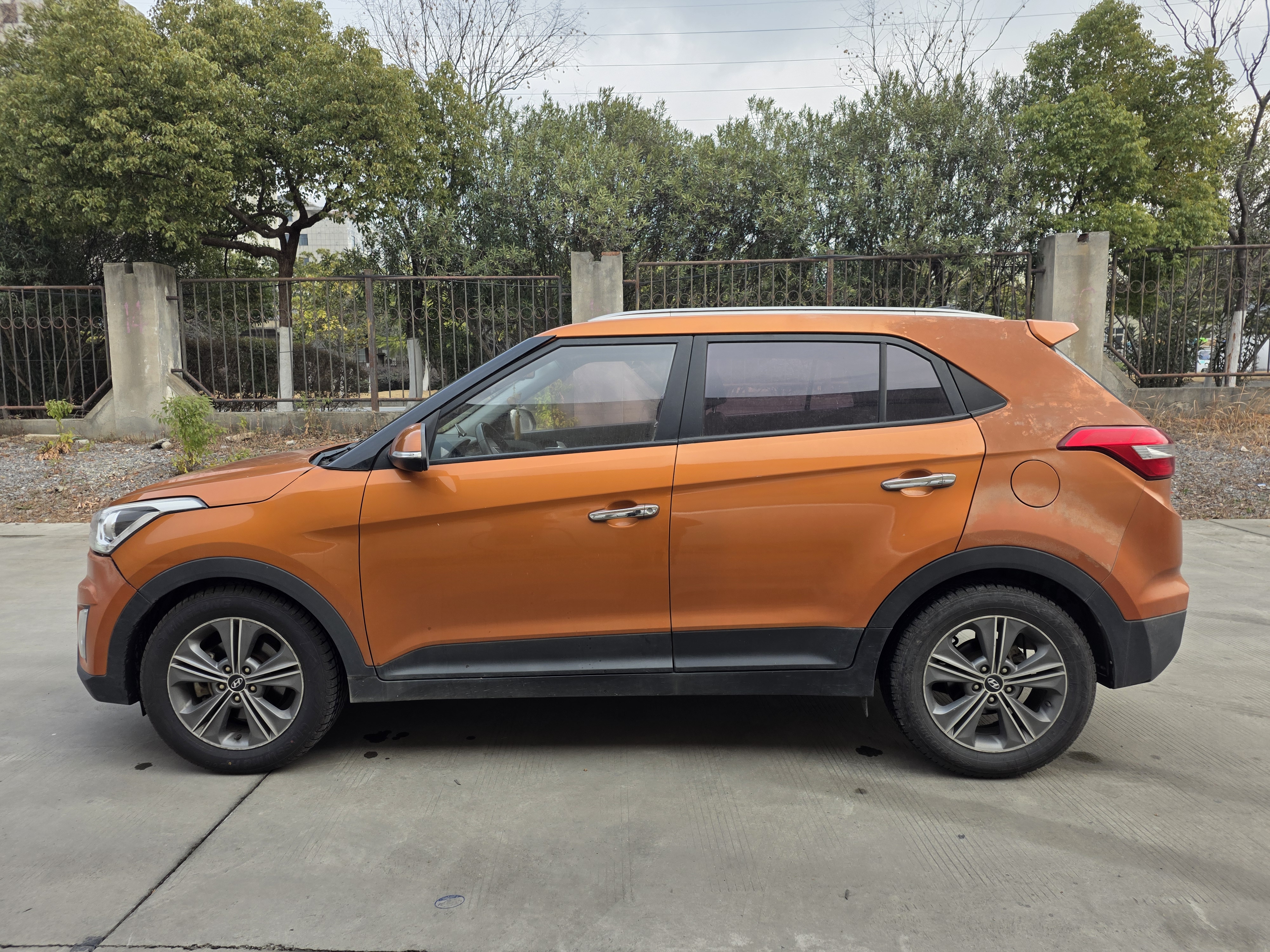 Hyundai ix25 2015 car image #4