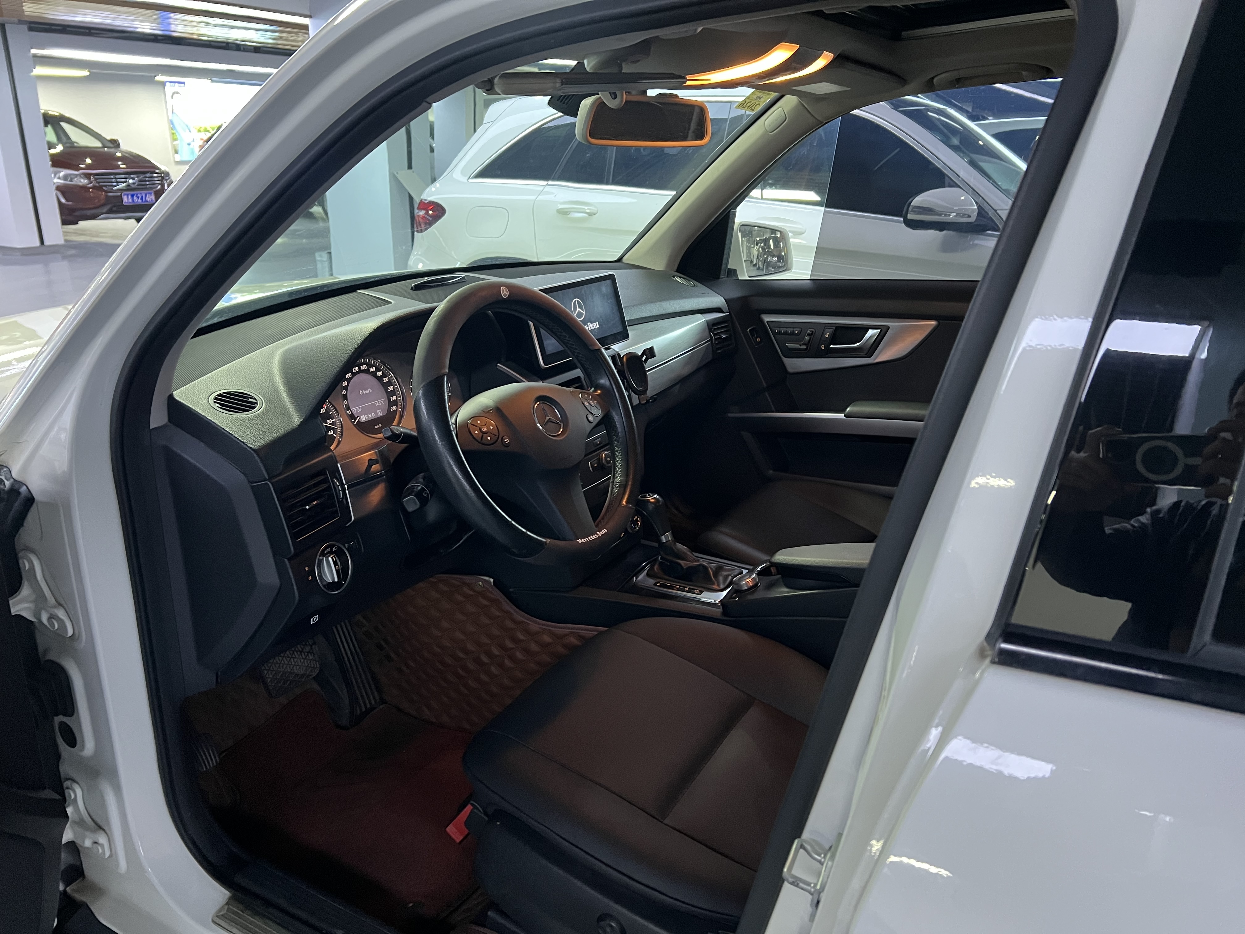 Mercedes-Benz GLK Class (Imported) 2012 immagine di auto #4