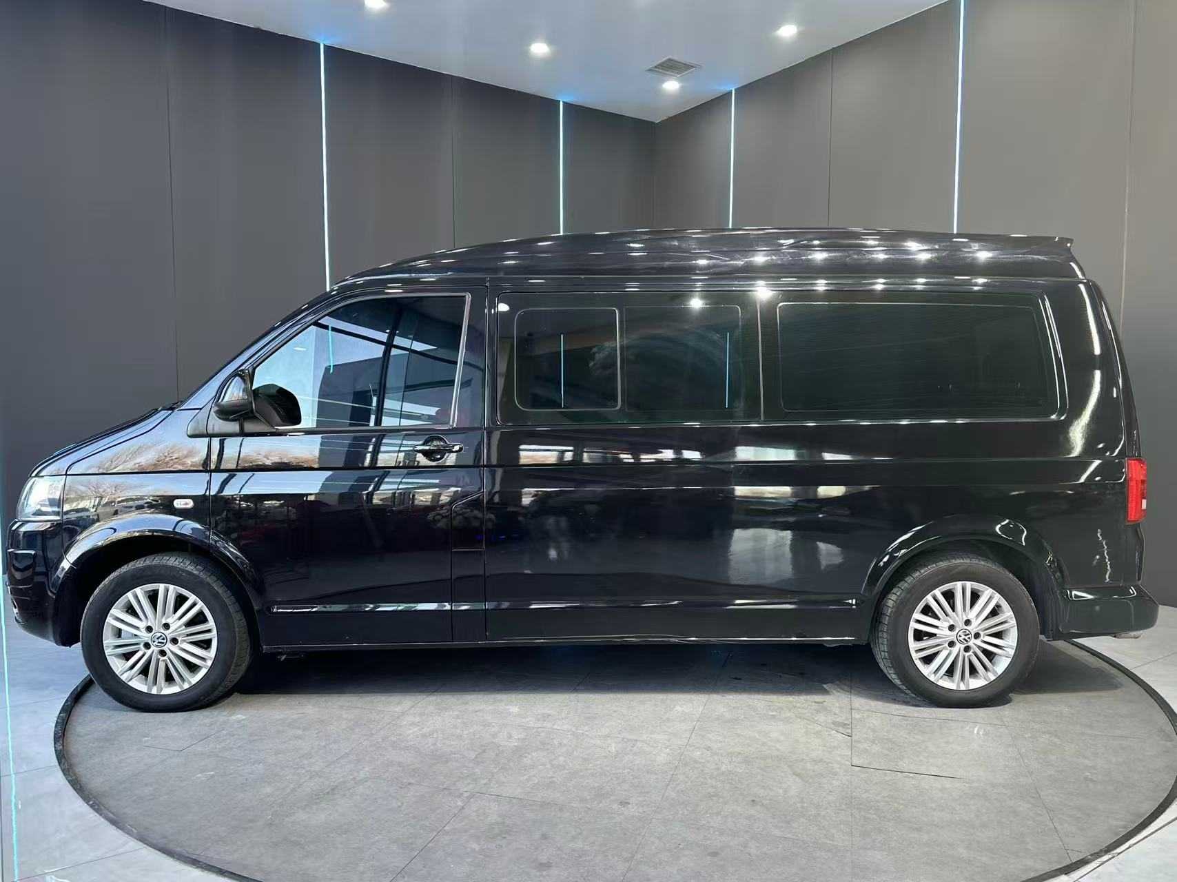 Volkswagen Caravelle 2016 car image #4
