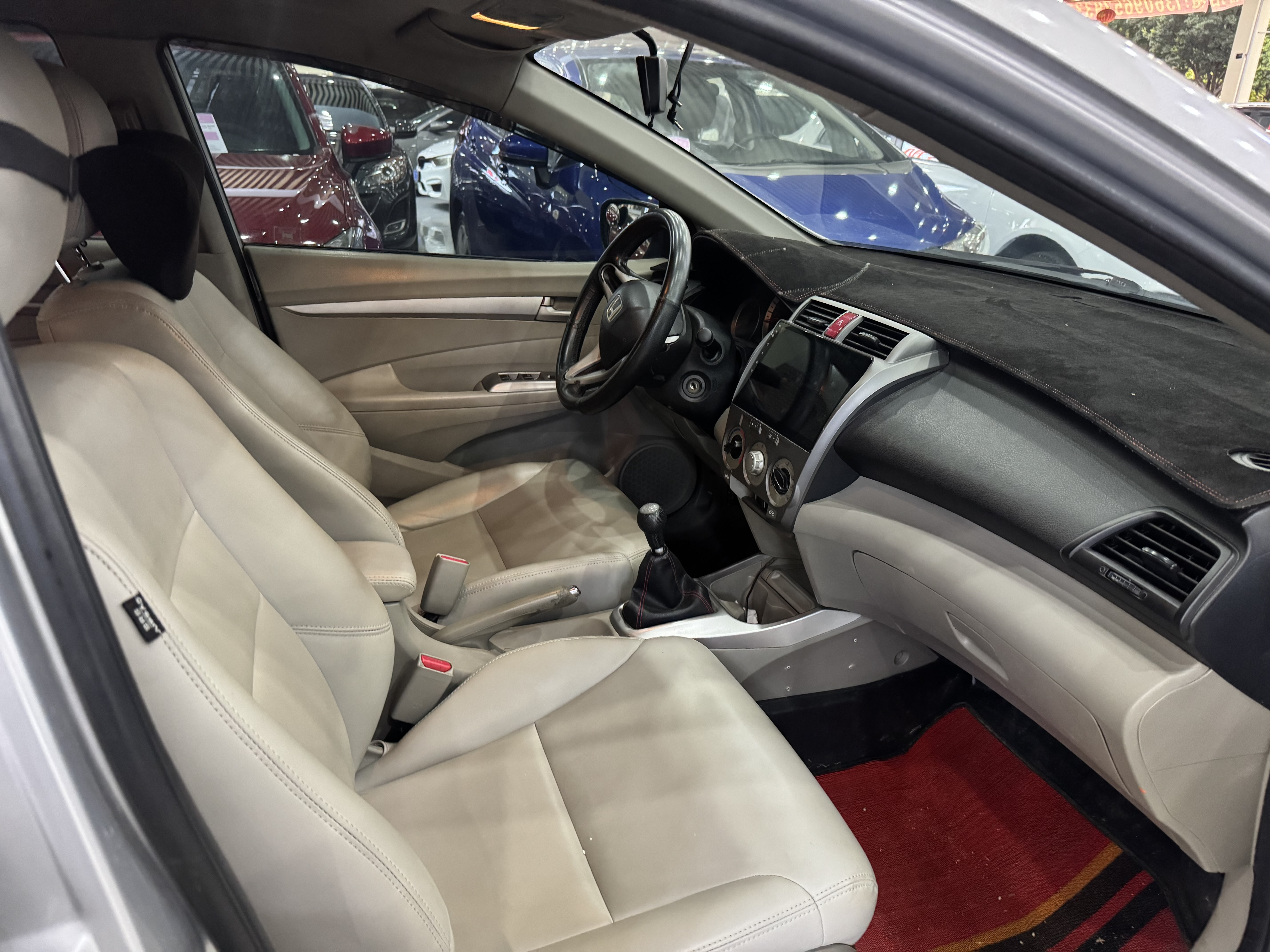 Honda City Classic 2011 car image #4