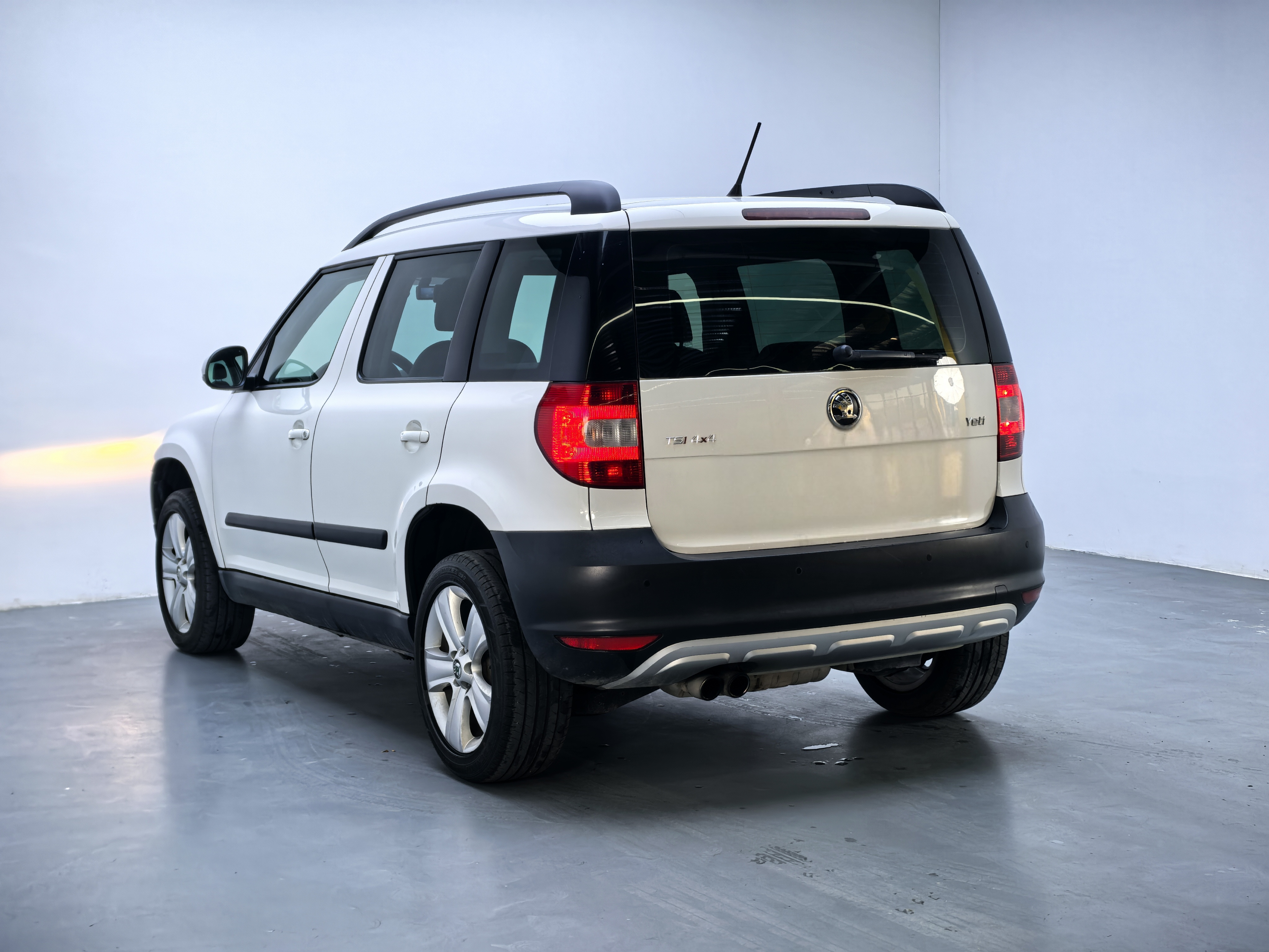 Skoda Yeti (Imported) 2014 immagine di auto #4