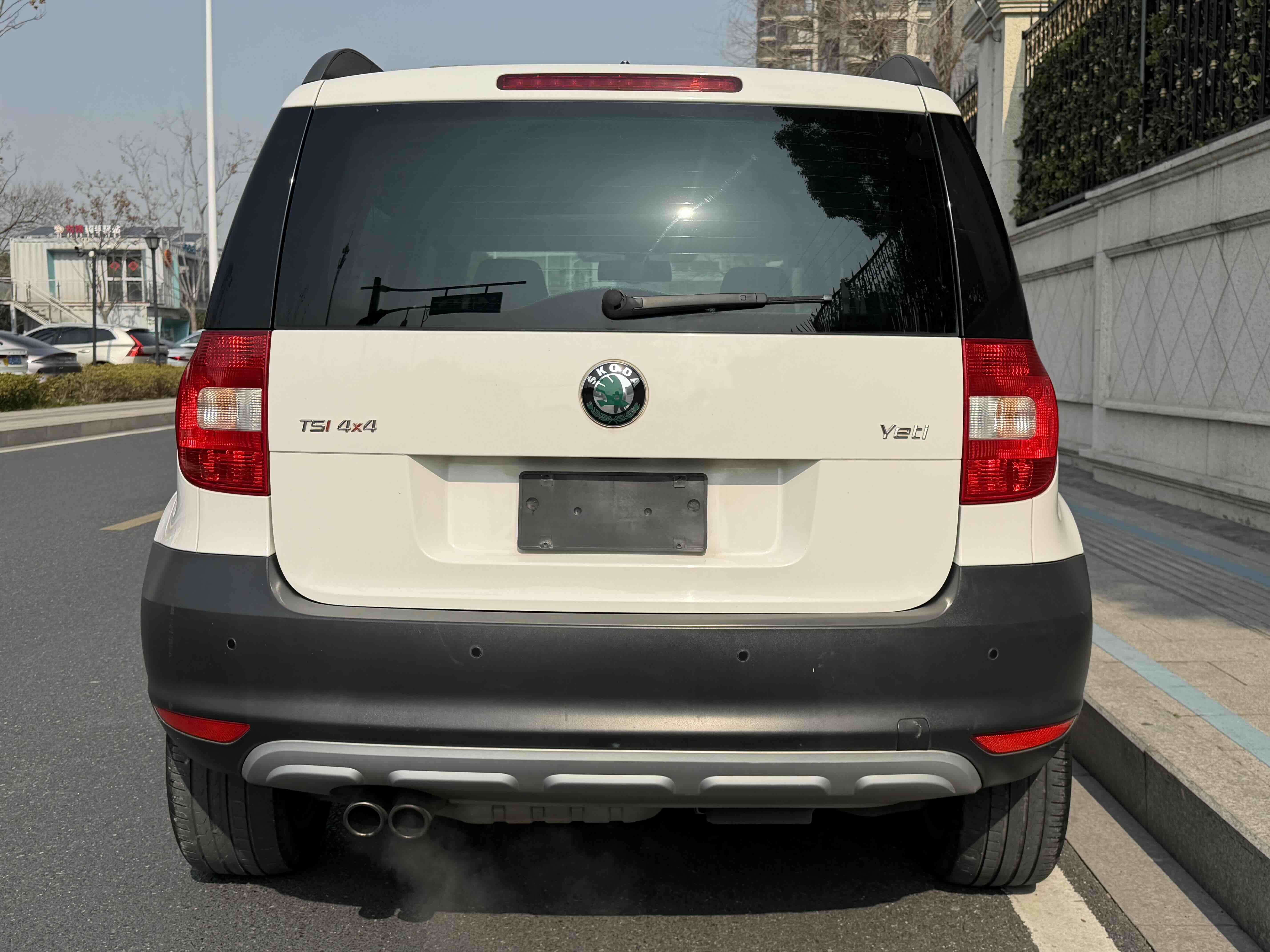 Skoda Yeti (Imported) 2014 car image #4