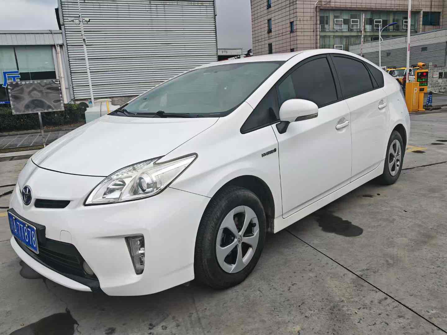 Toyota Prius 2013 car image #4