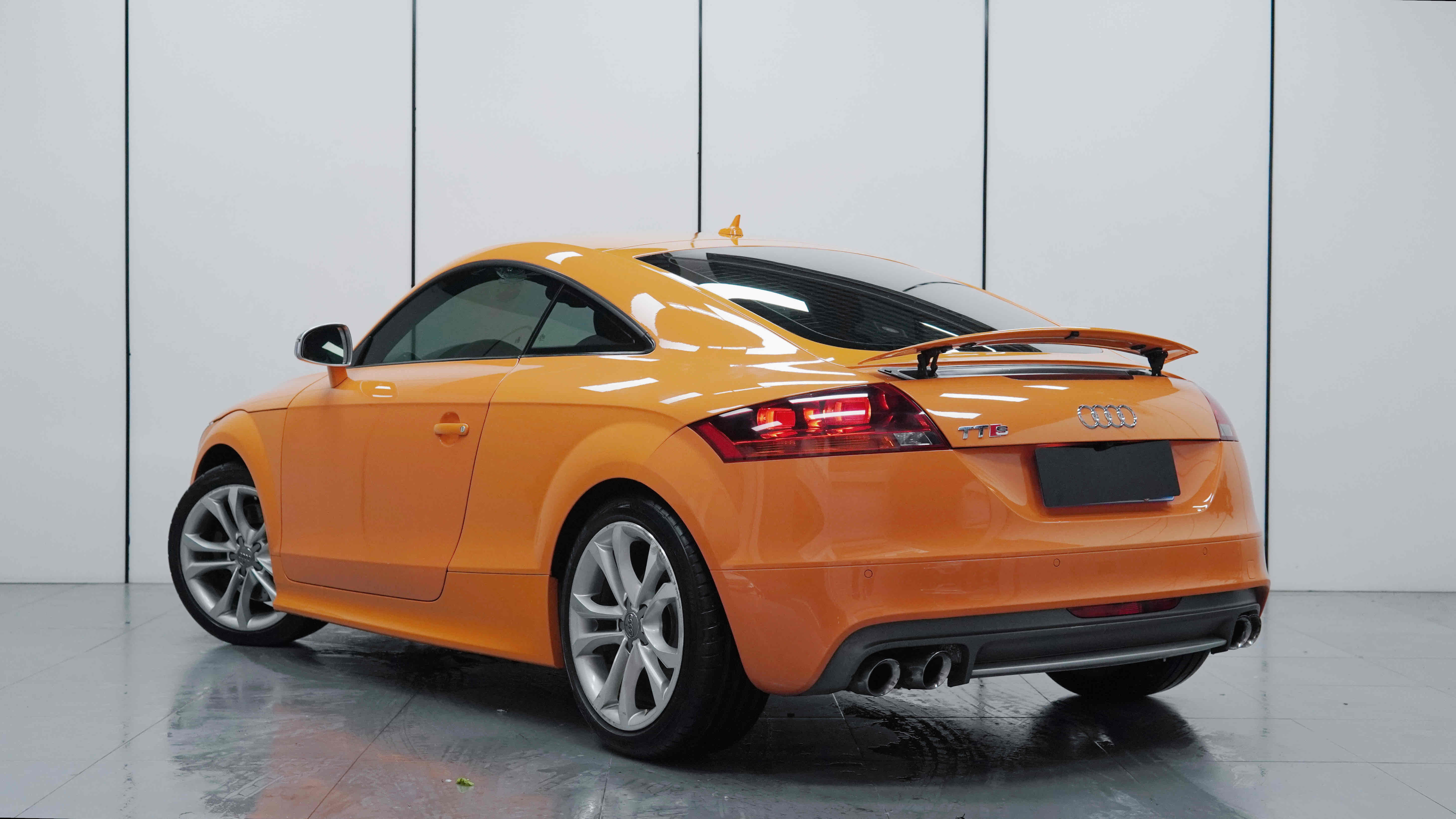 Audi TTS 2009 car image #4