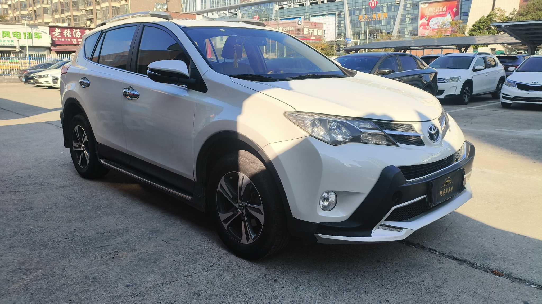 Toyota RAV4 2016 #4 Toyota RAV4 2016 car image #4