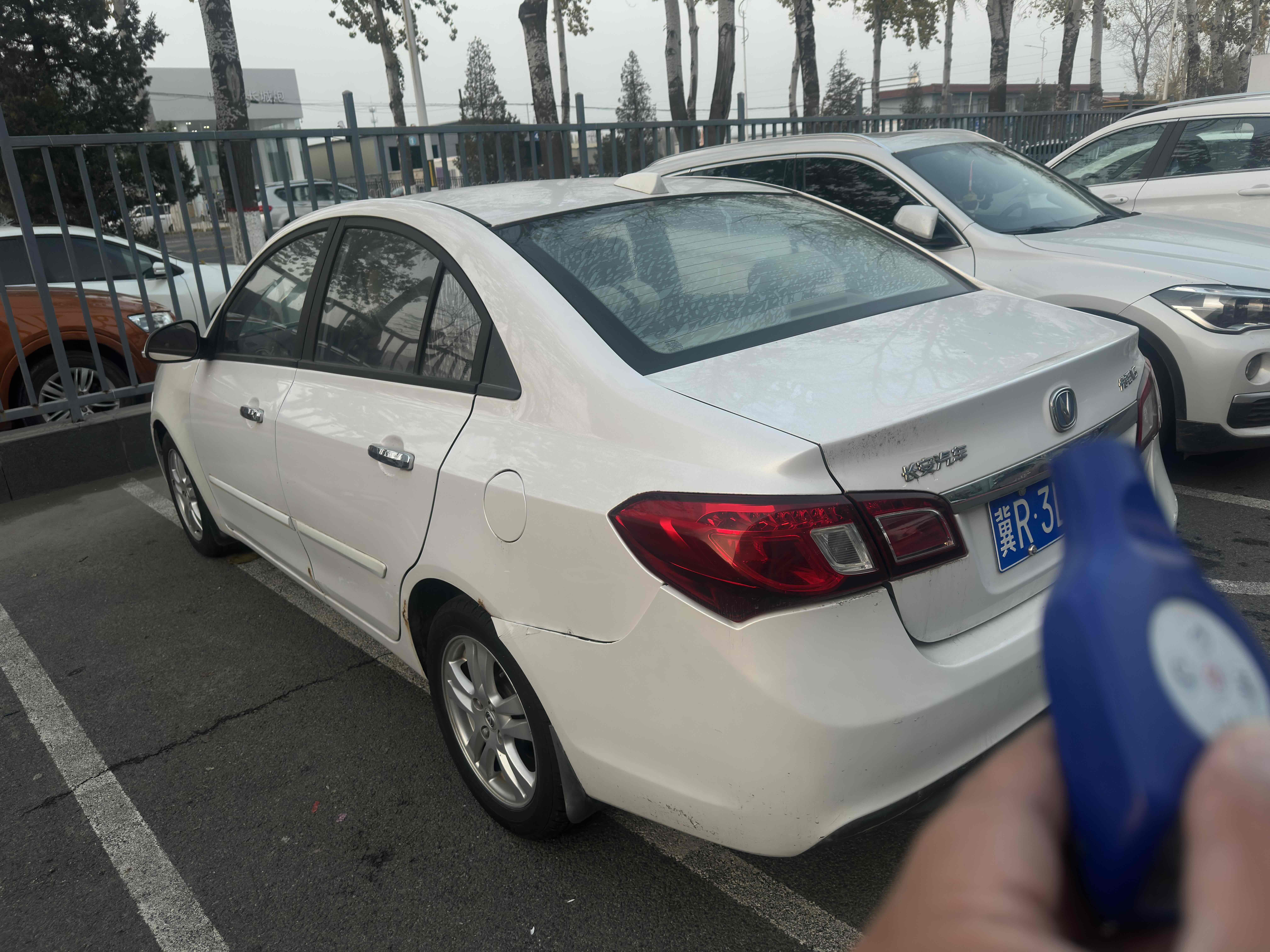 Changan Alsvin V5 2014 #4 Changan Alsvin V5 2014 car image #4