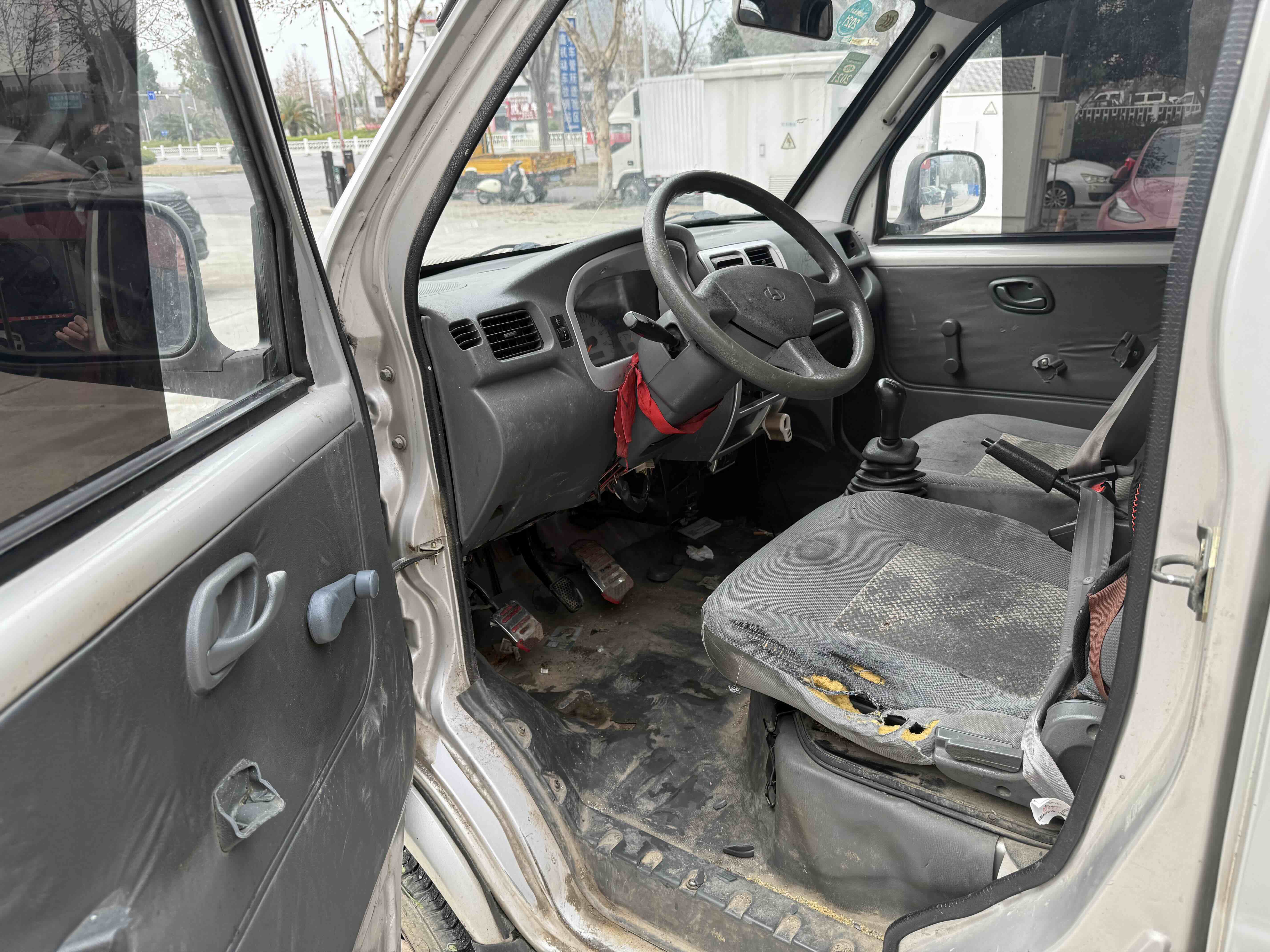 JAC 2018 #4 JAC 2018 car image #4