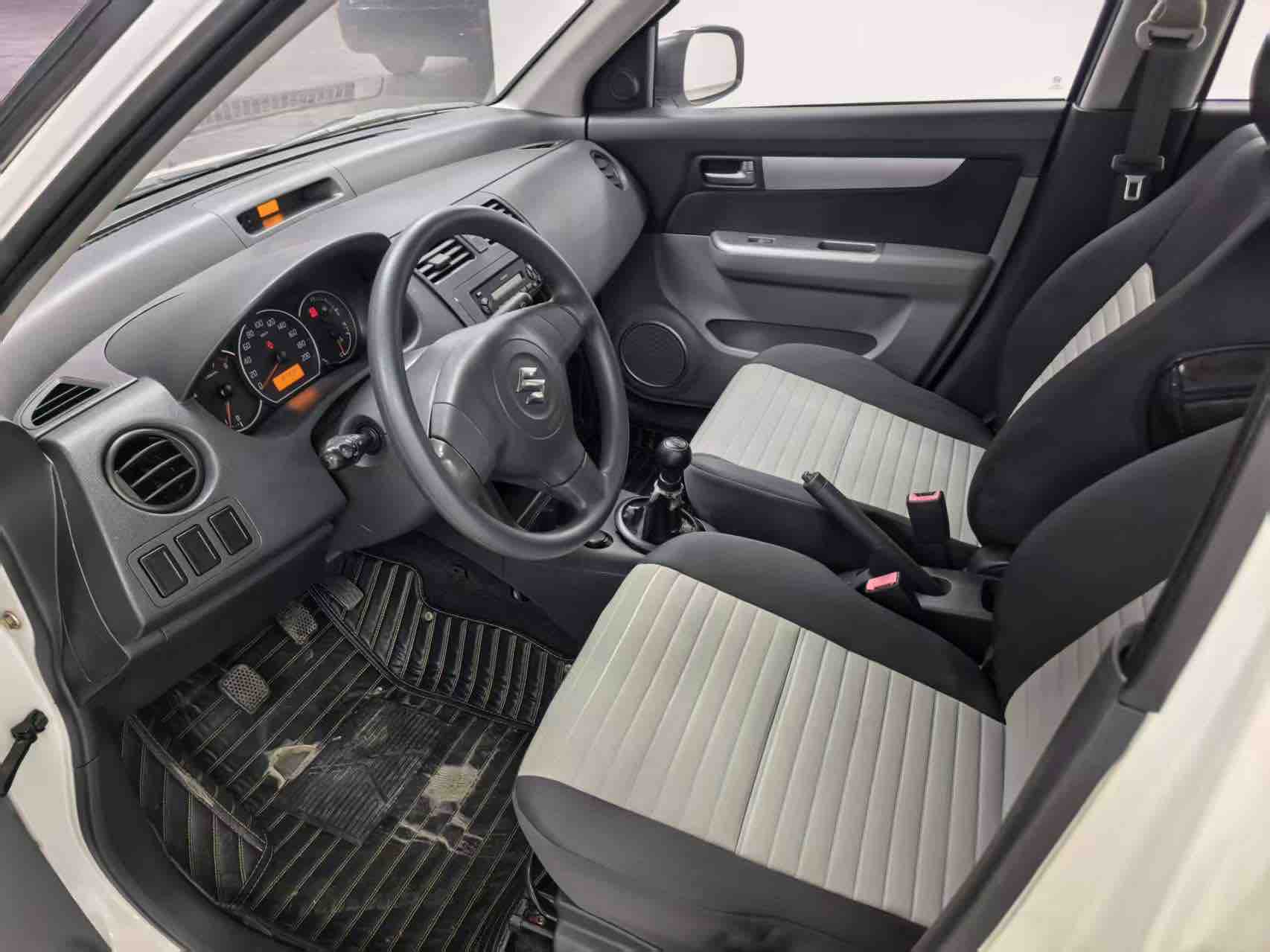 Suzuki Swift 2014 #4 Suzuki Swift 2014 car image #4