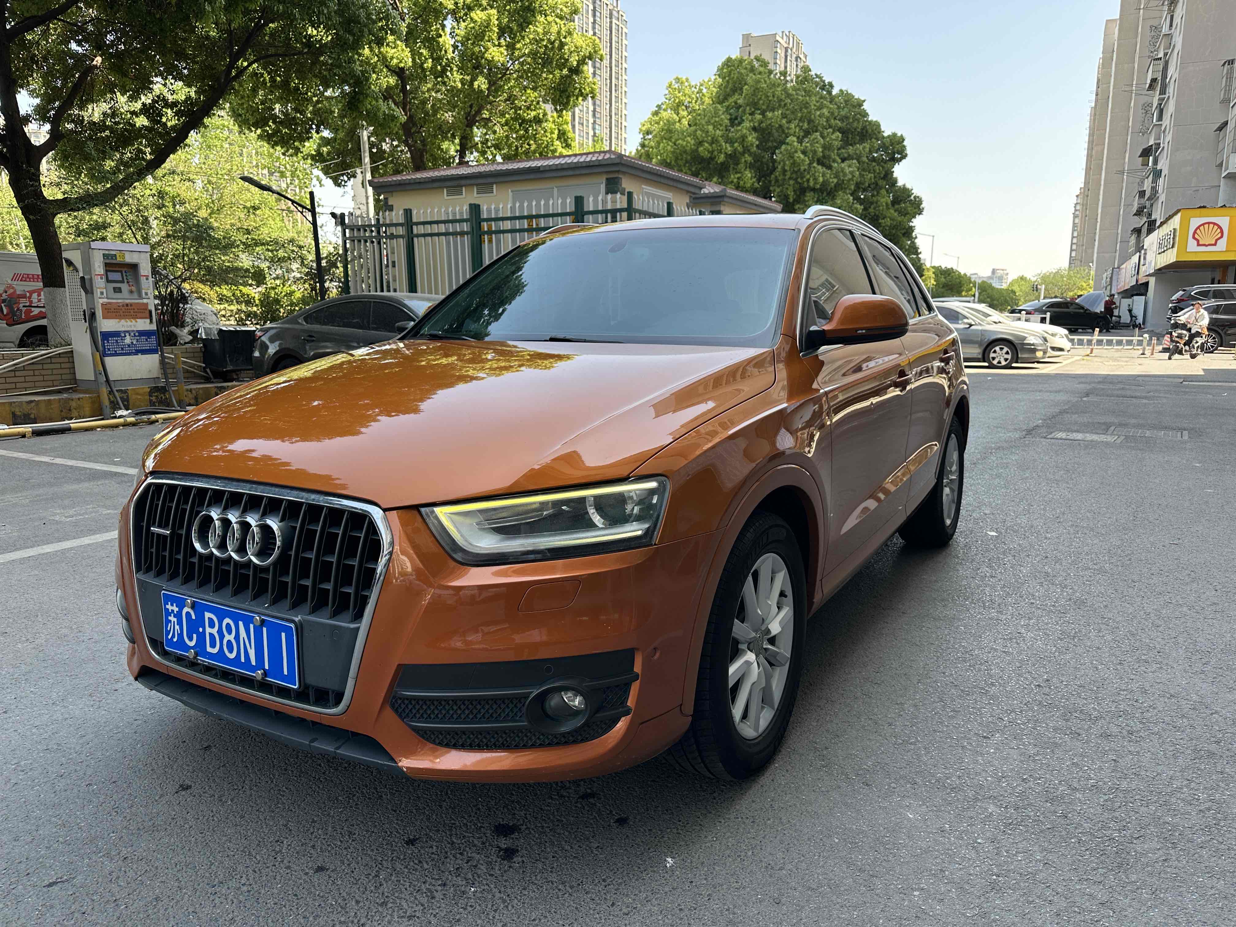 Audi Q3 (Imported) 2013 car image #4