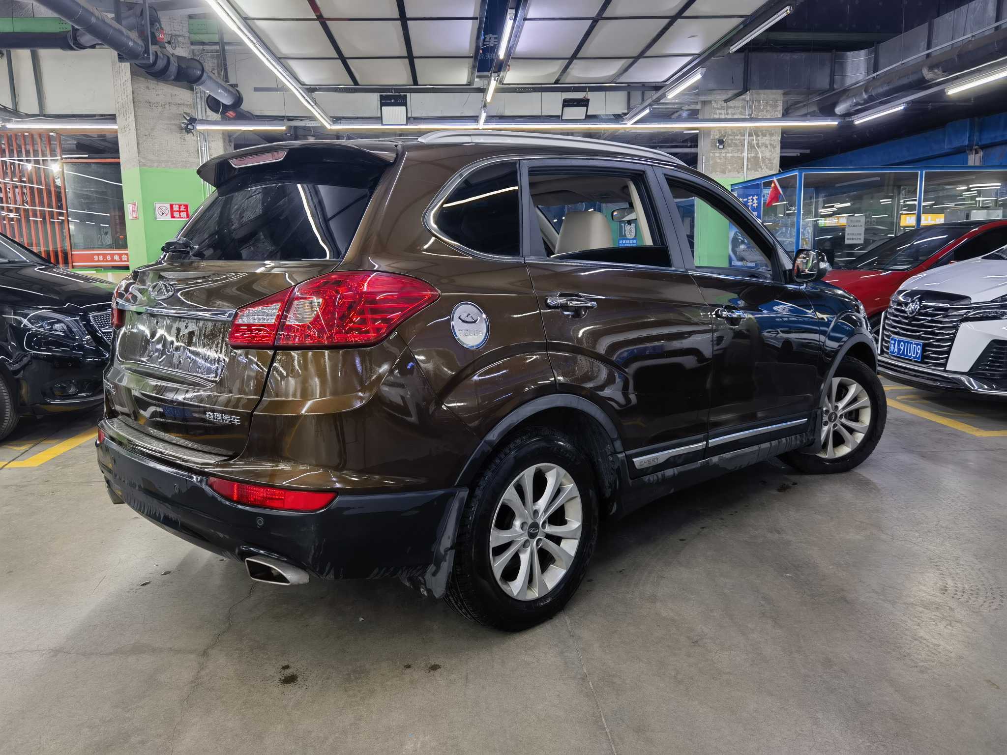 Tiggo 5 2014 #4 Tiggo 5 2014 car image #4