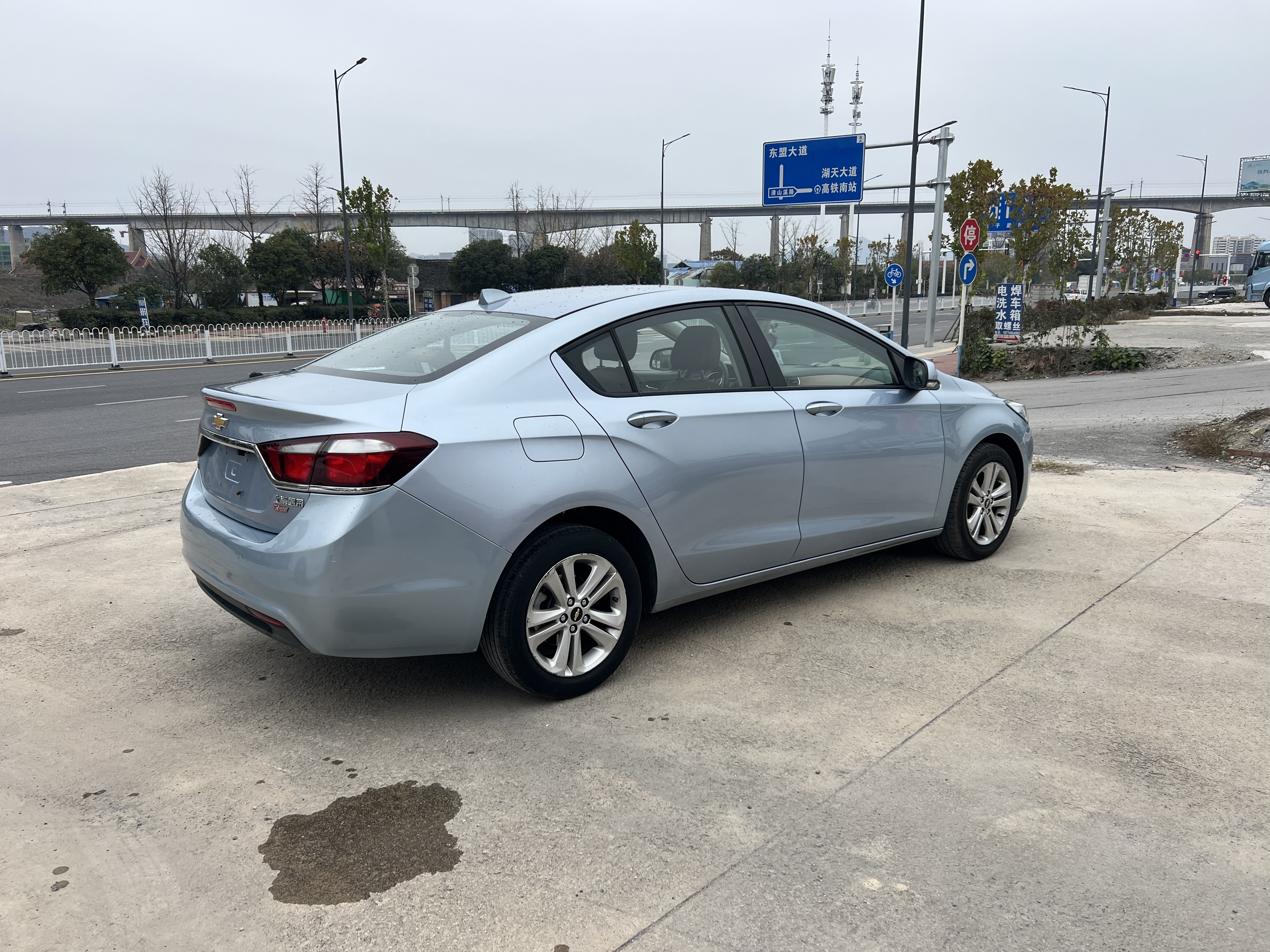 Chevrolet 2015 #4 Chevrolet 2015 car image #4