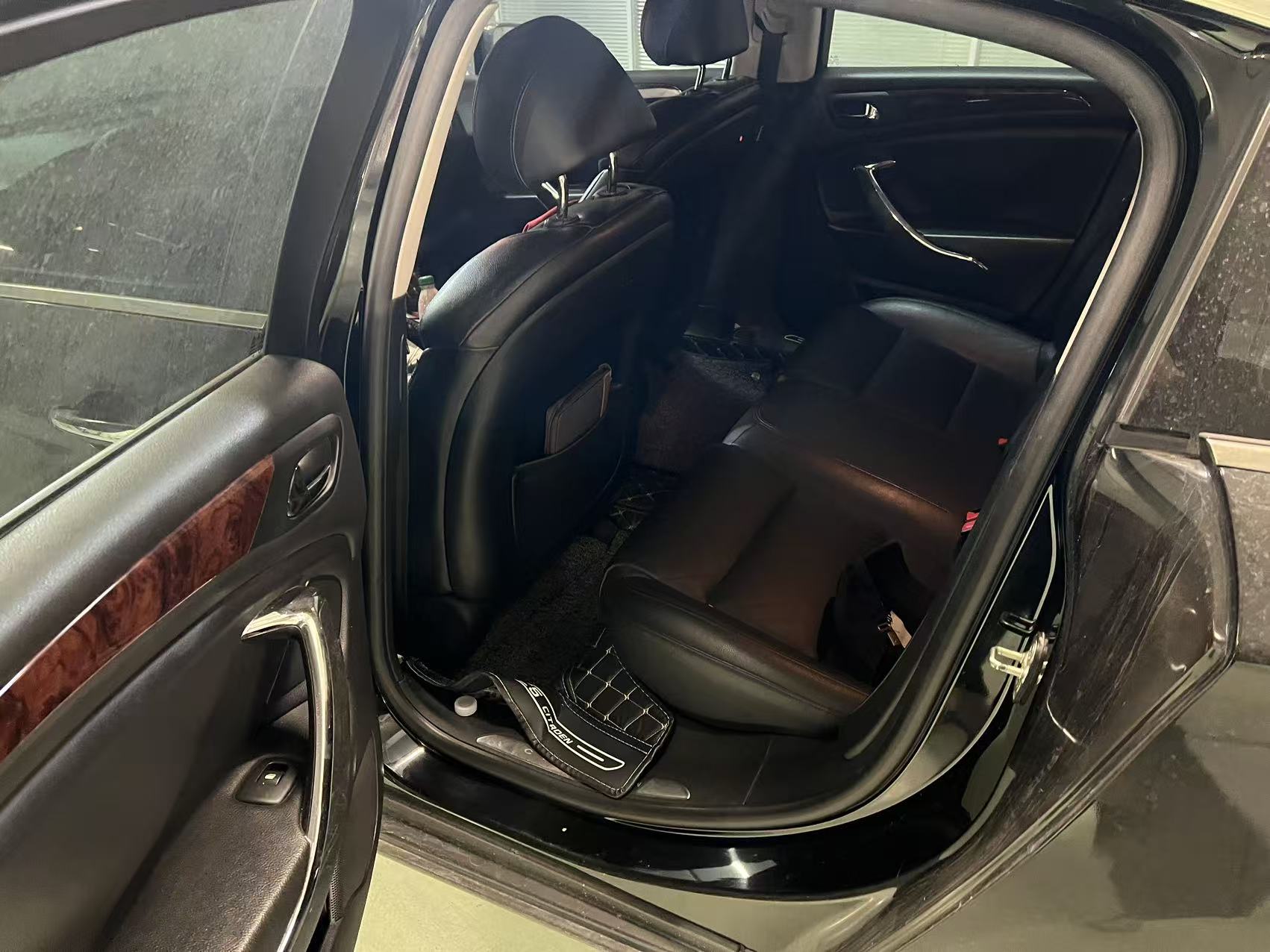 Citroen C5 2011 car image #4