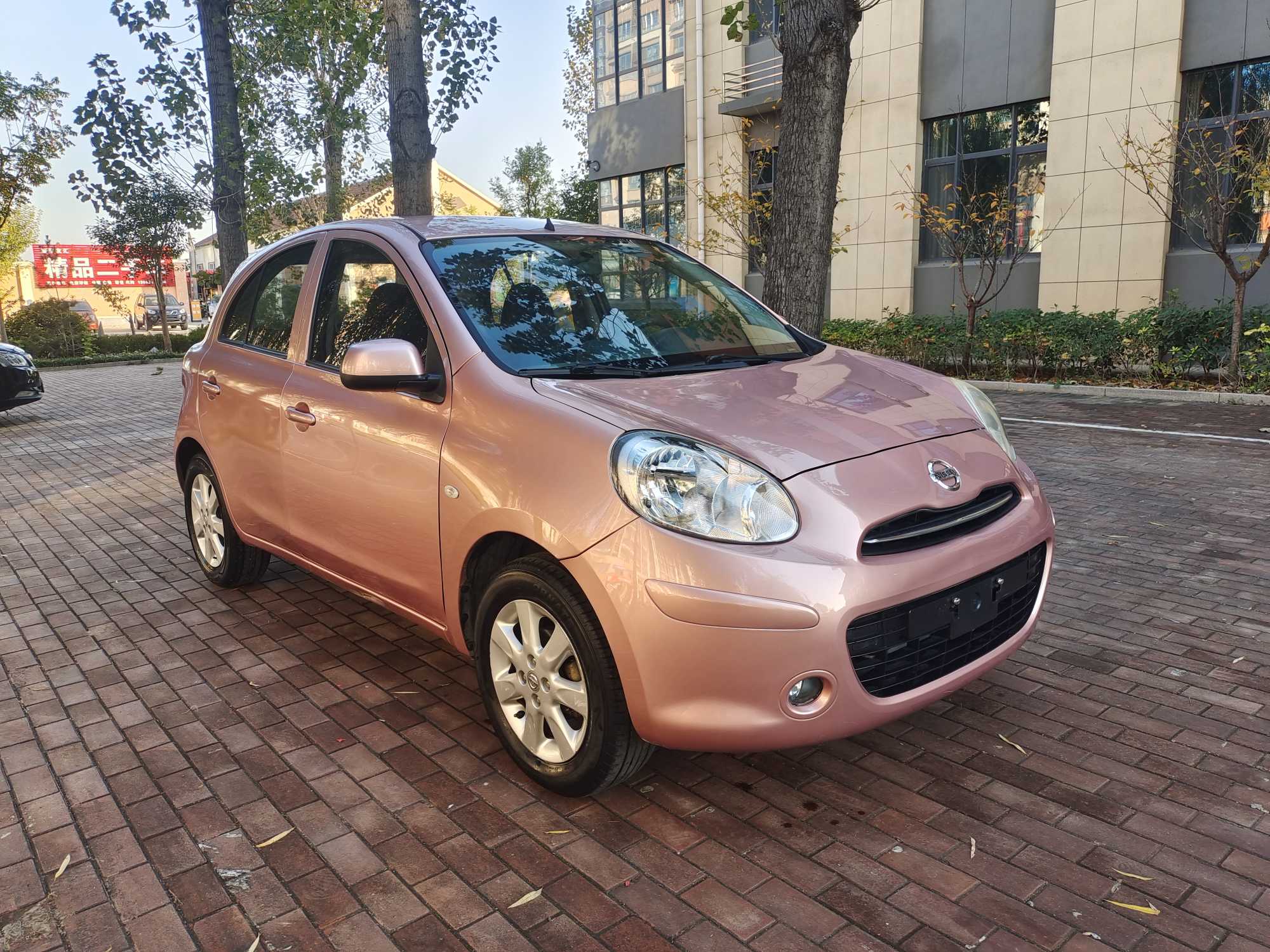 日产 玛驰 2015 汽车图片 #4