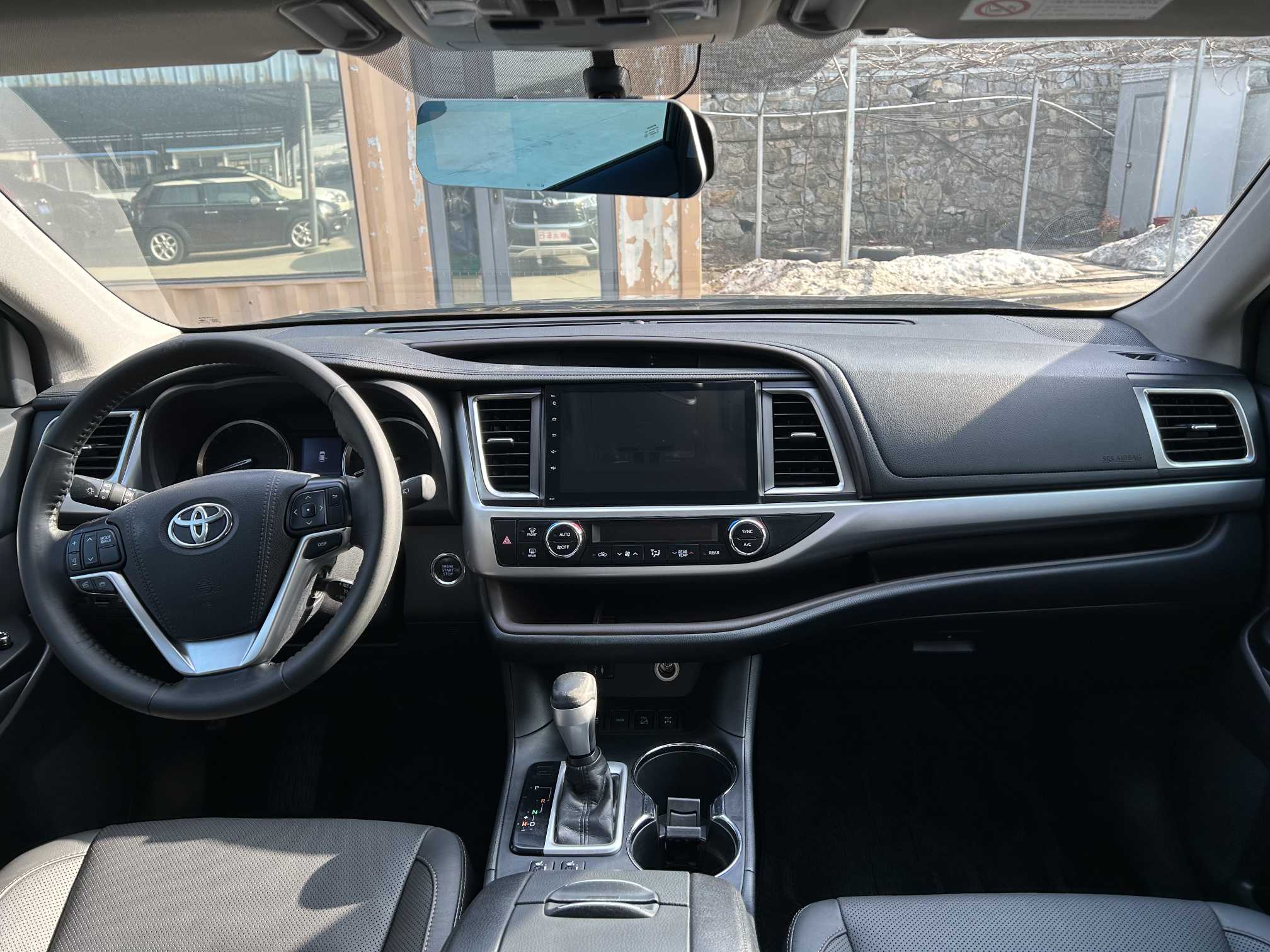 Toyota Highlander 2017 #4 Toyota Highlander 2017 car image #4