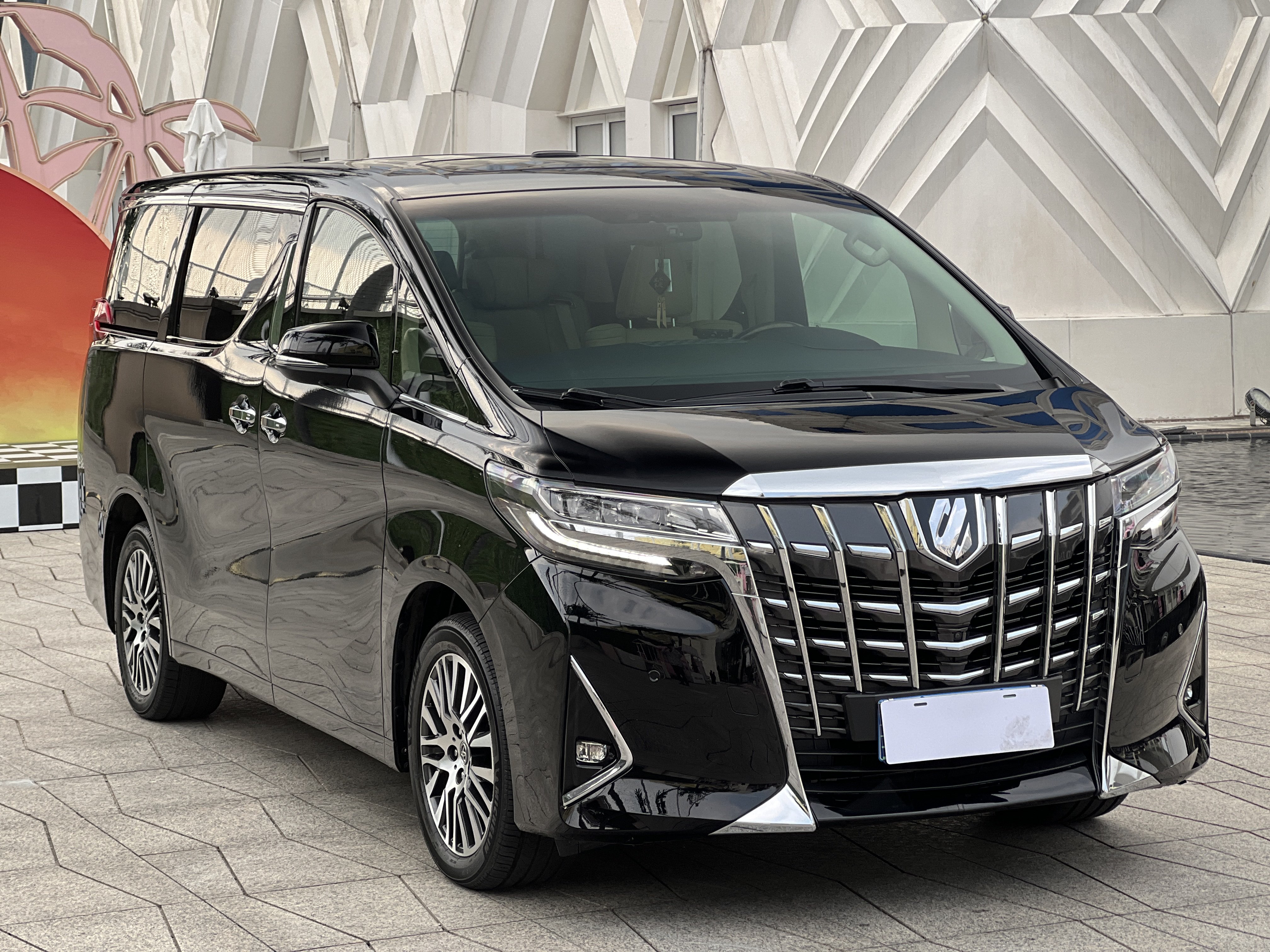 Toyota Alphard 2017 car image #4
