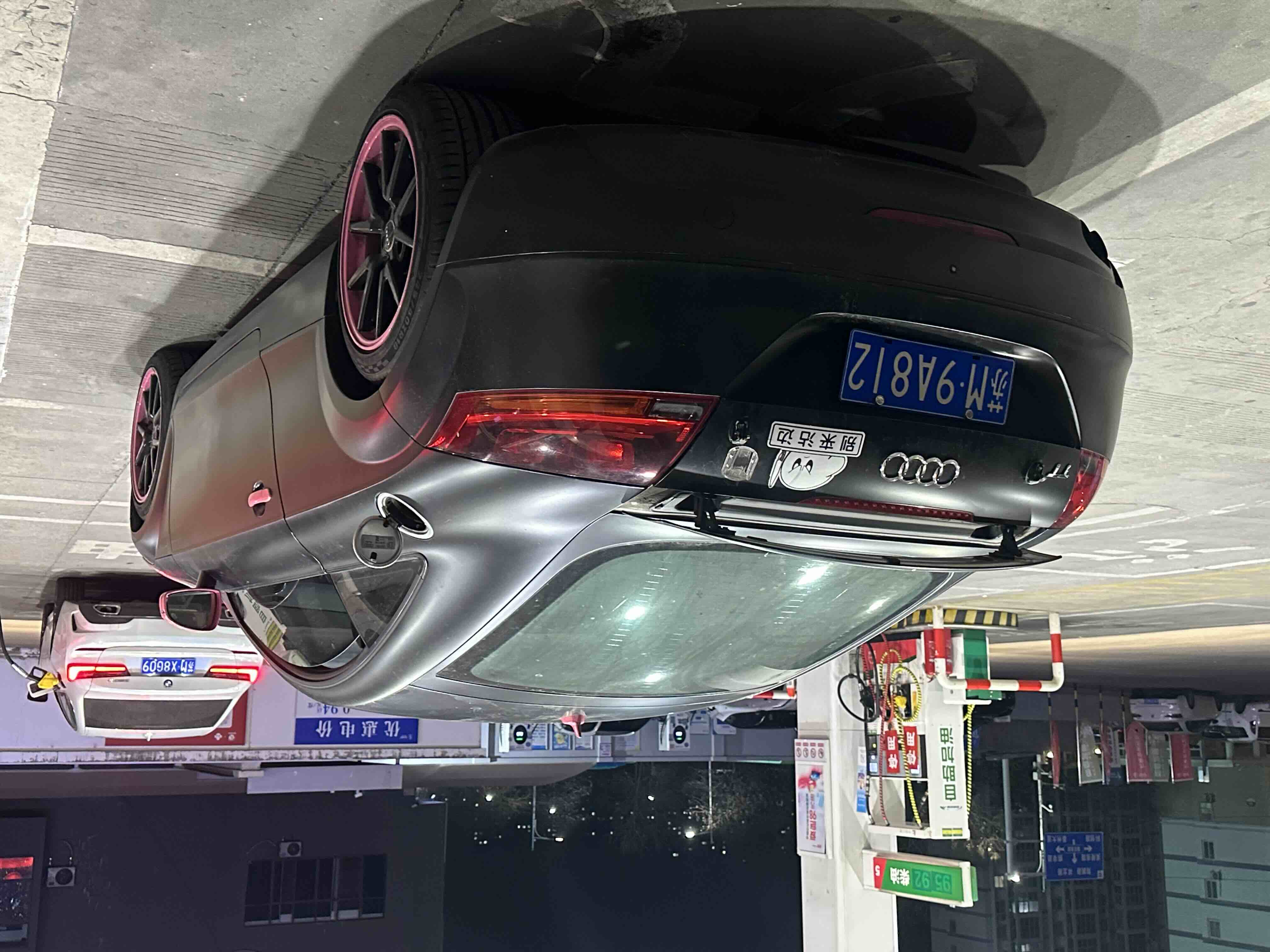 Audi TT 2009 car image #4