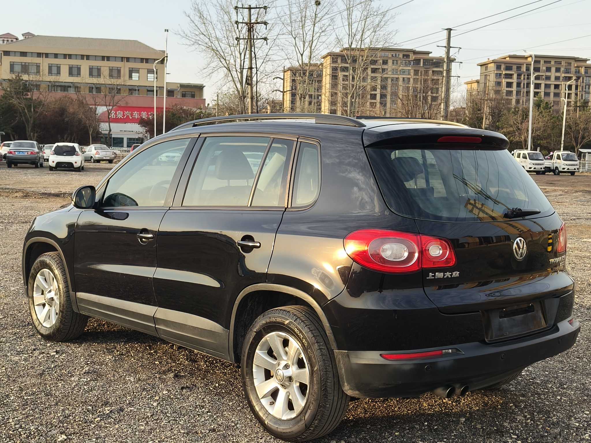 Volkswagen Tiguan 2011 #4 Volkswagen Tiguan 2011 car image #4